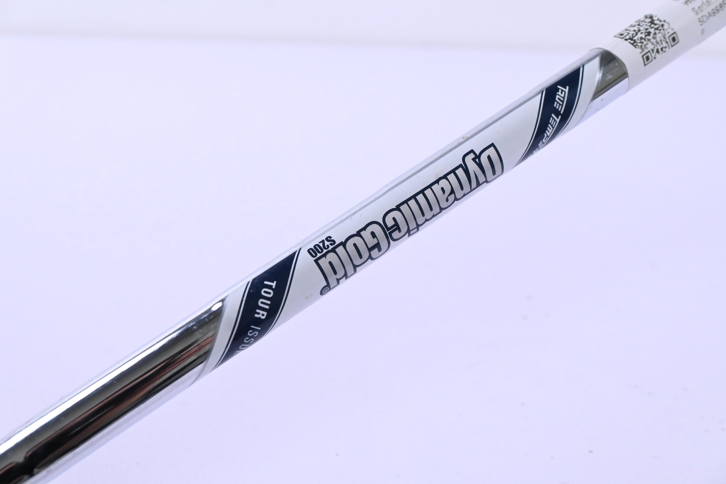Taylormade Milled Grind 3 Chrome Gap Wedge / 52 Degree / Stiff Flex Dynamic Gold