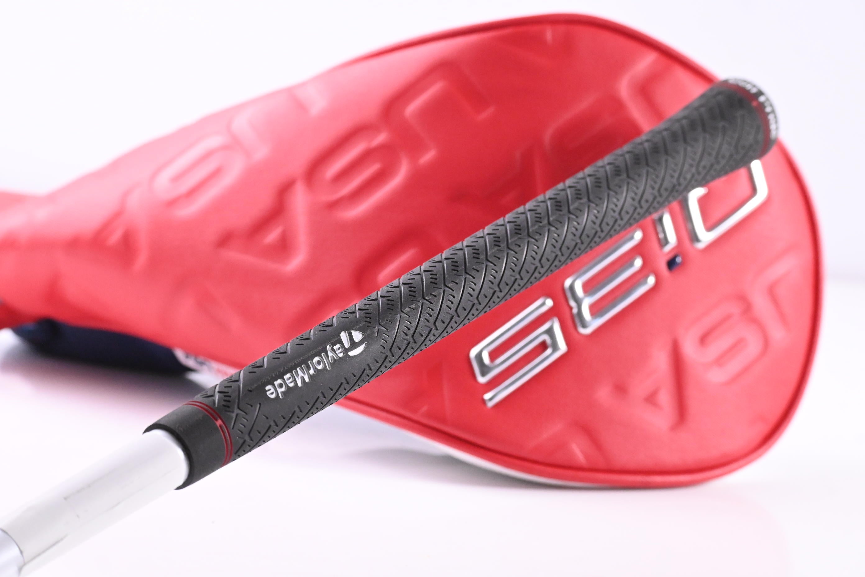 Taylormade Qi35 USA Driver / 9 Degree / Stiff Flex Fujikura Air Speeder 50 Shaft
