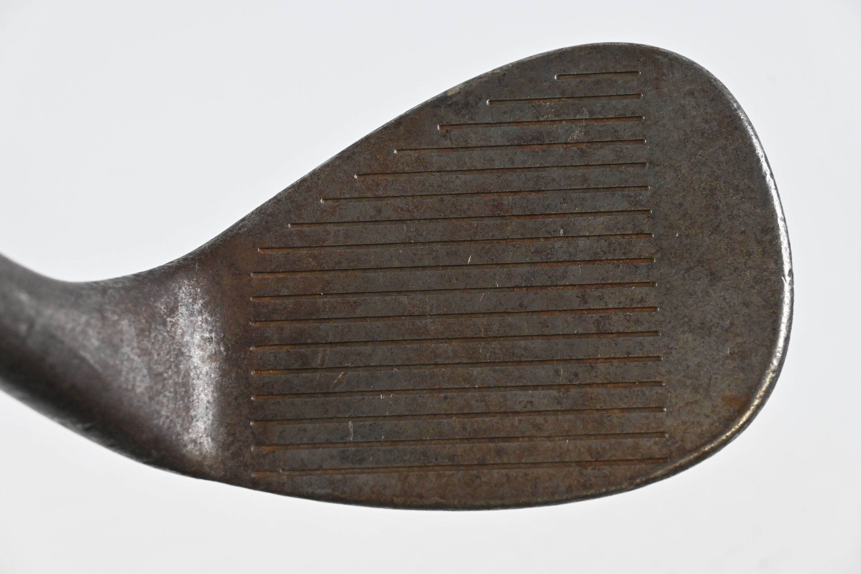 Left Hand Cleveland 588 Tour Action Lob Wedge / 60 Degree / Stiff Flex Dynamic Gold