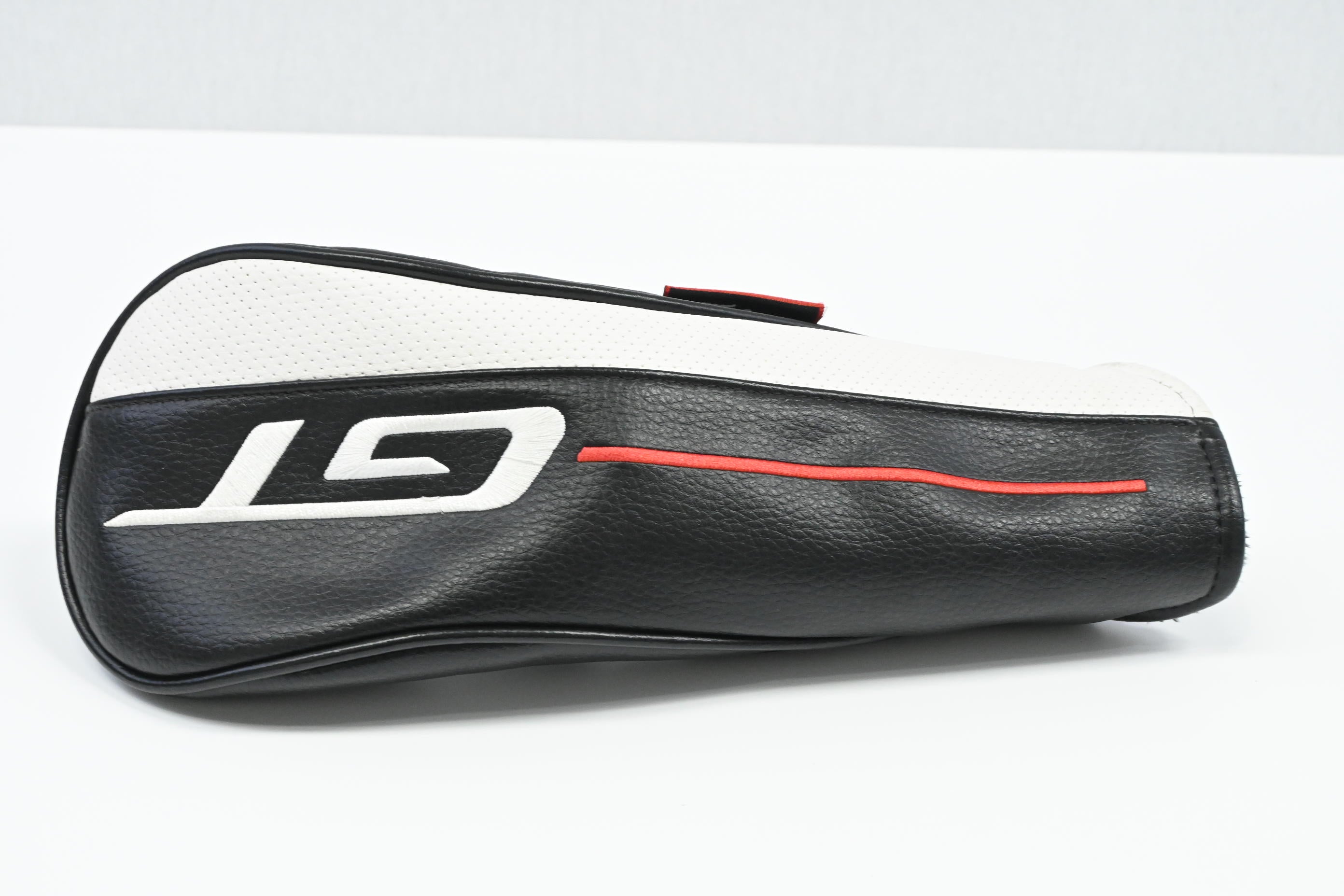 Titleist GT2 #5 Wood / 18 Degree / Regular Flex Tensei 1K Blue 65 Shaft