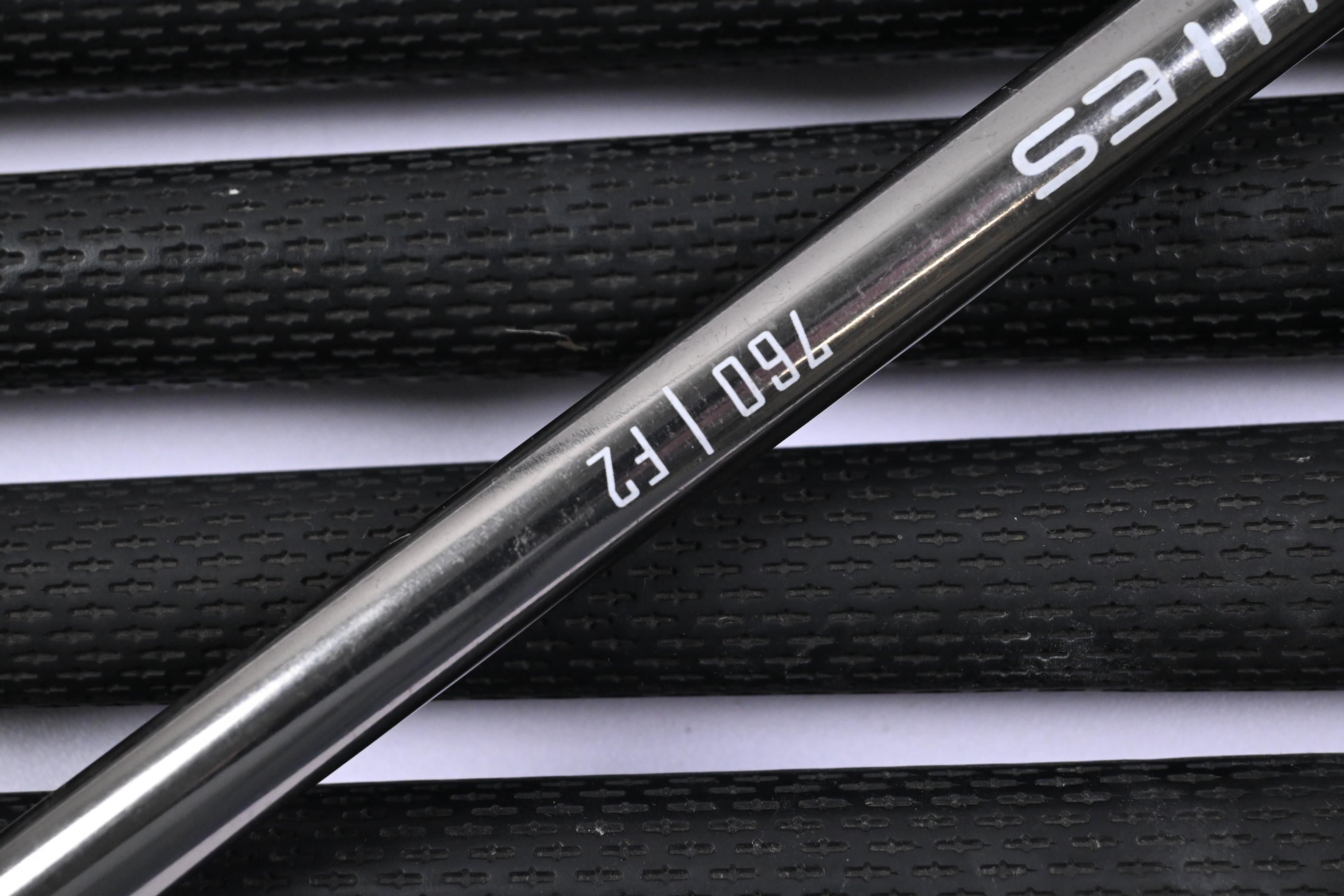 Ping G710 Irons / 6-PW+GW+SW / Black Dot / Senior Flex Recoil ES 760 Shafts