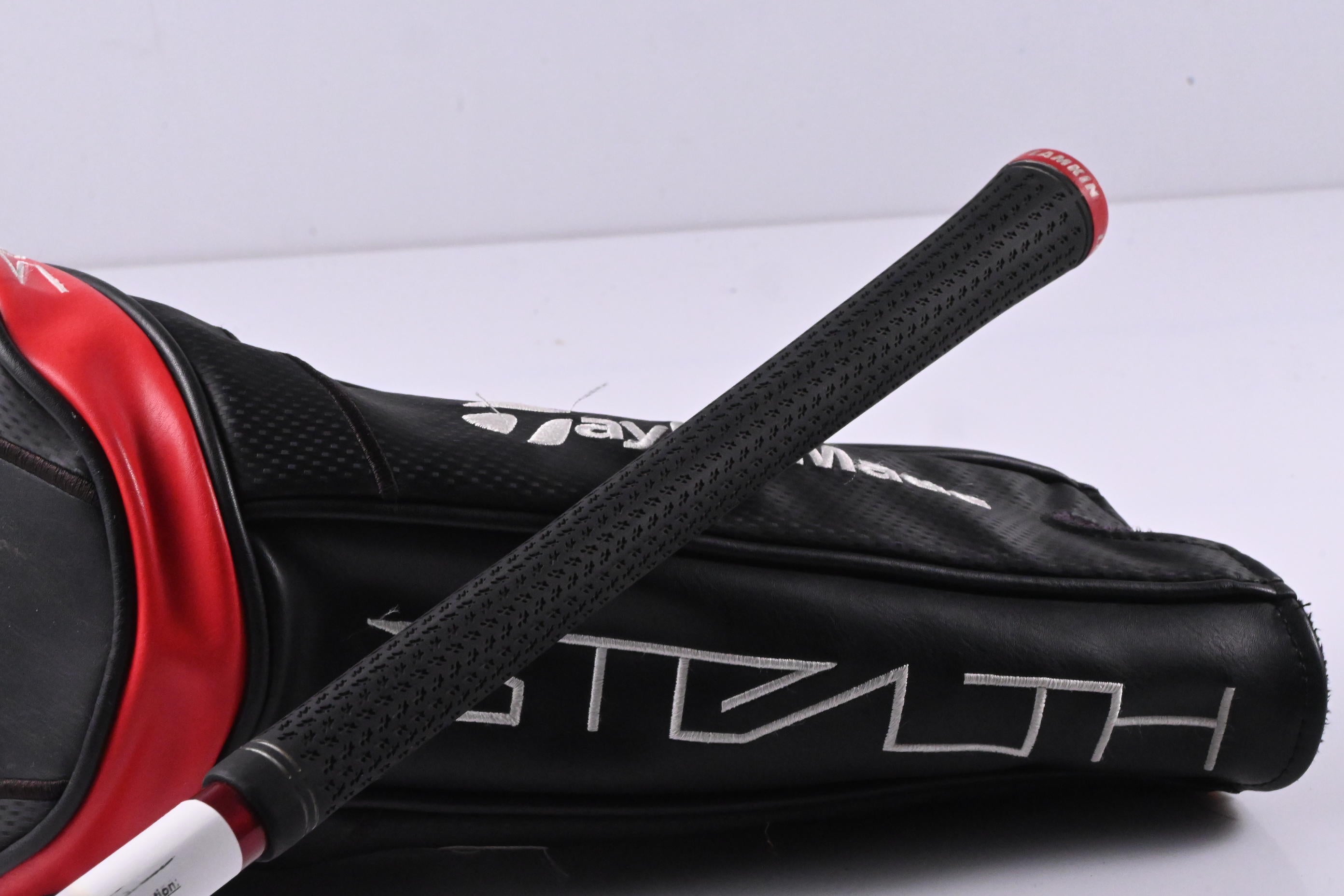 Taylormade Stealth Plus Driver / 10.5 Degree / Stiff Flex HZRDUS Smoke Red RDX