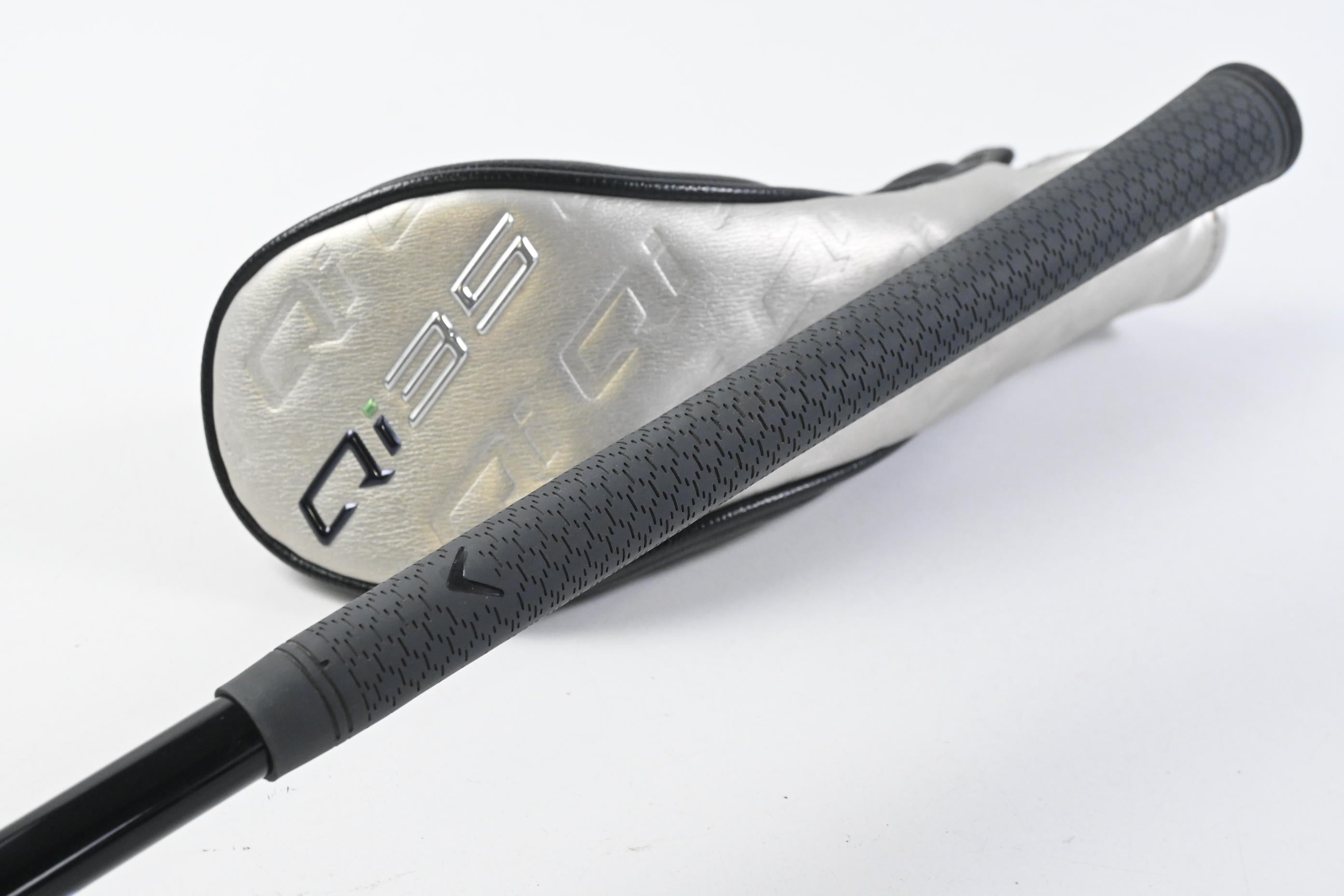 Taylormade Qi35 #3 Hybrid / 19 Degree / X-Flex HZRDUS Smoke Black RDX 80 Shaft