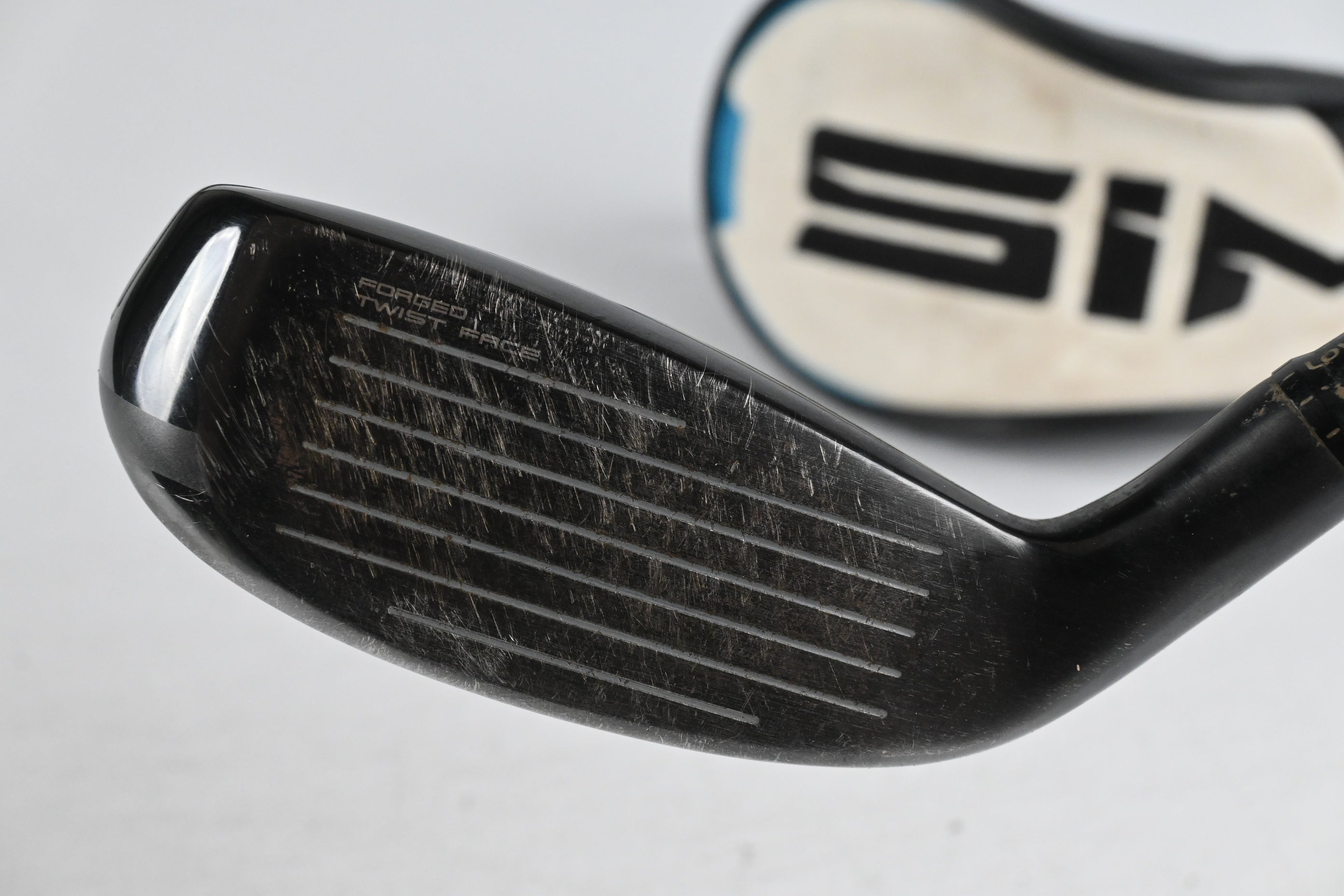 Taylormade SIM2 #3 Hybrid / 19.5 Degree / Stiff Flex Tensei AV Blue 80 Shaft
