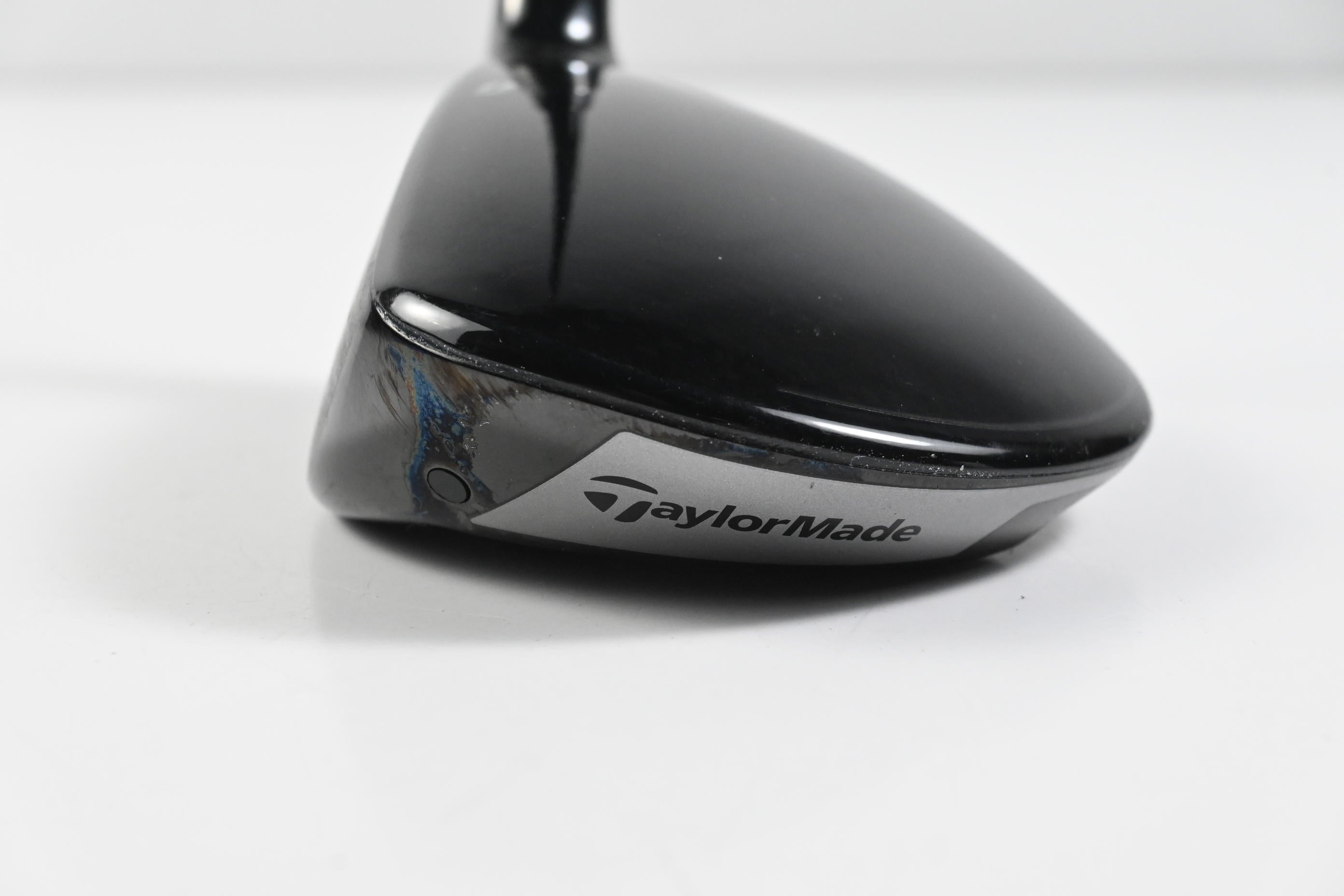 Left Hand Taylormade Qi10 Tour #5 Wood / 18 Degree / X-Flex Kai'li Red 75 Shaft