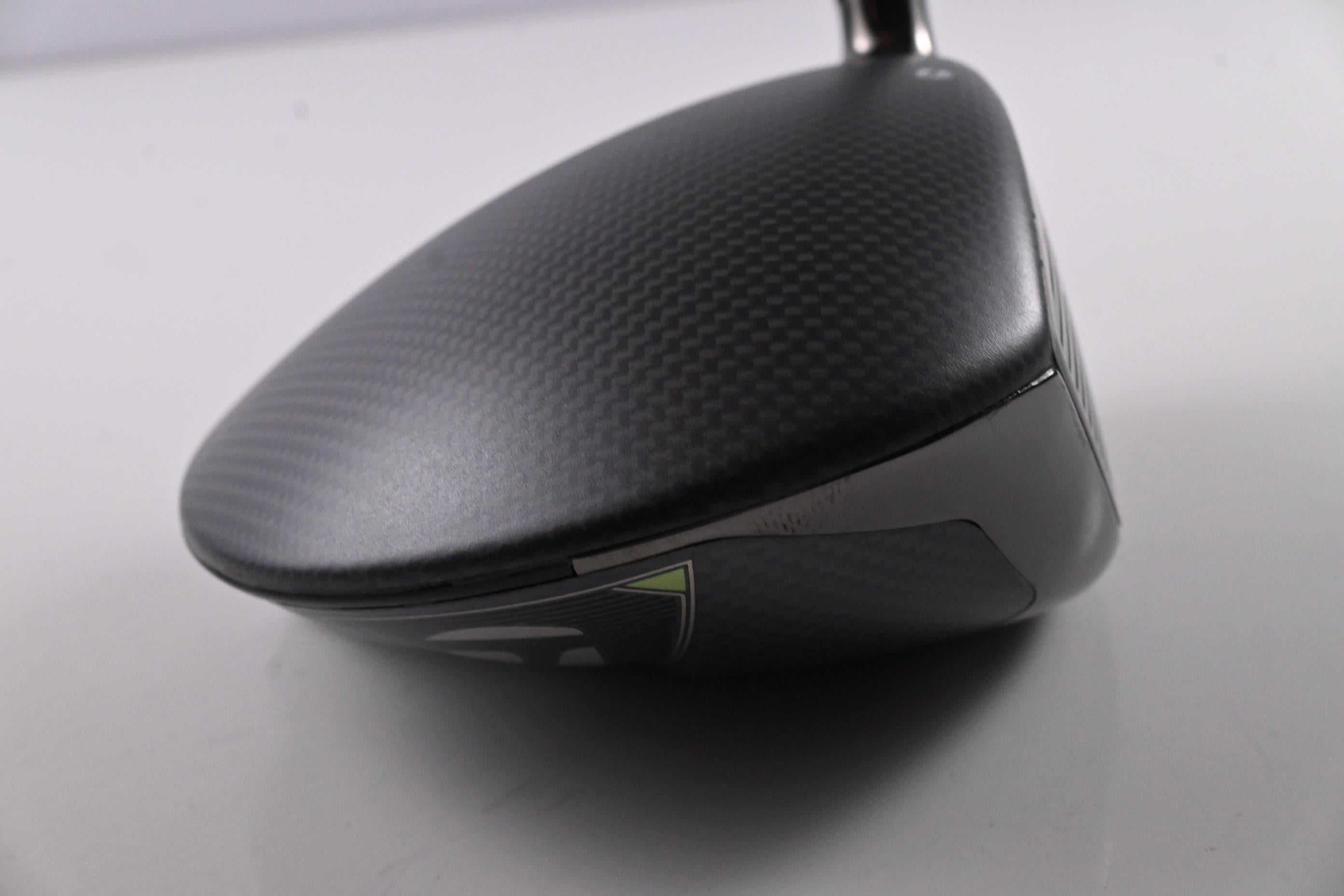 Taylormade Qi35 LS Driver / 8 Degree / X-Flex Kai'li Darkwaves White 60 Shaft