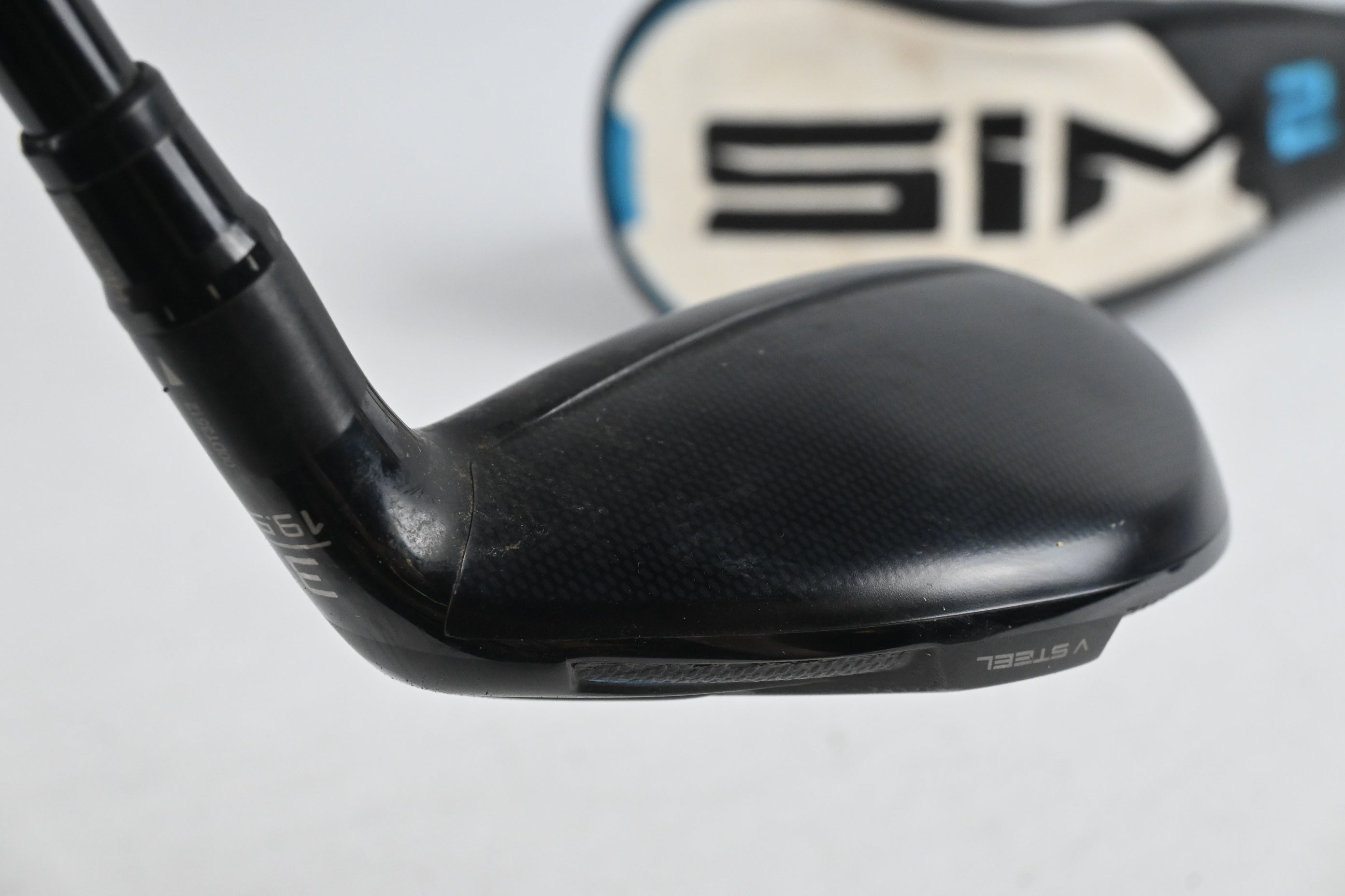 Taylormade SIM2 #3 Hybrid / 19.5 Degree / Stiff Flex Tensei AV Blue 80 Shaft