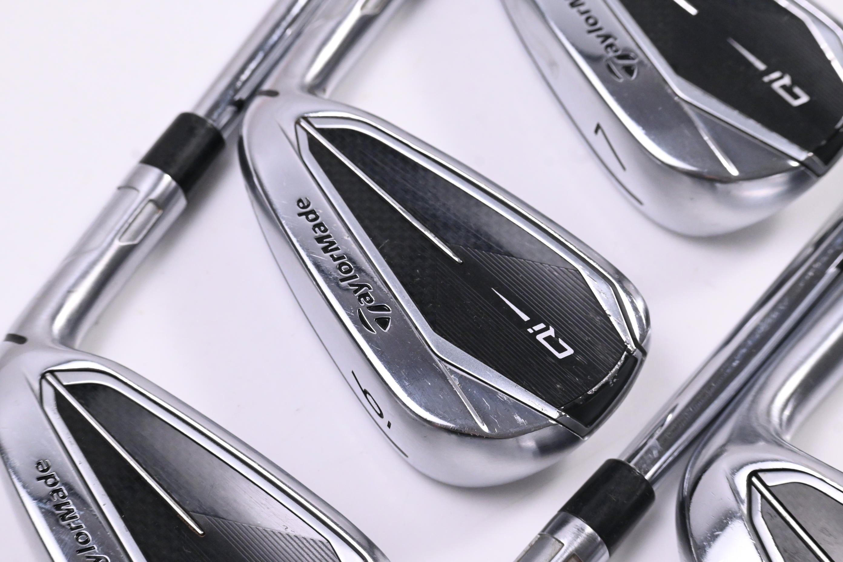 Taylormade Qi Irons / 5-PW / Regular Flex KBS MAX MT 85 Shafts