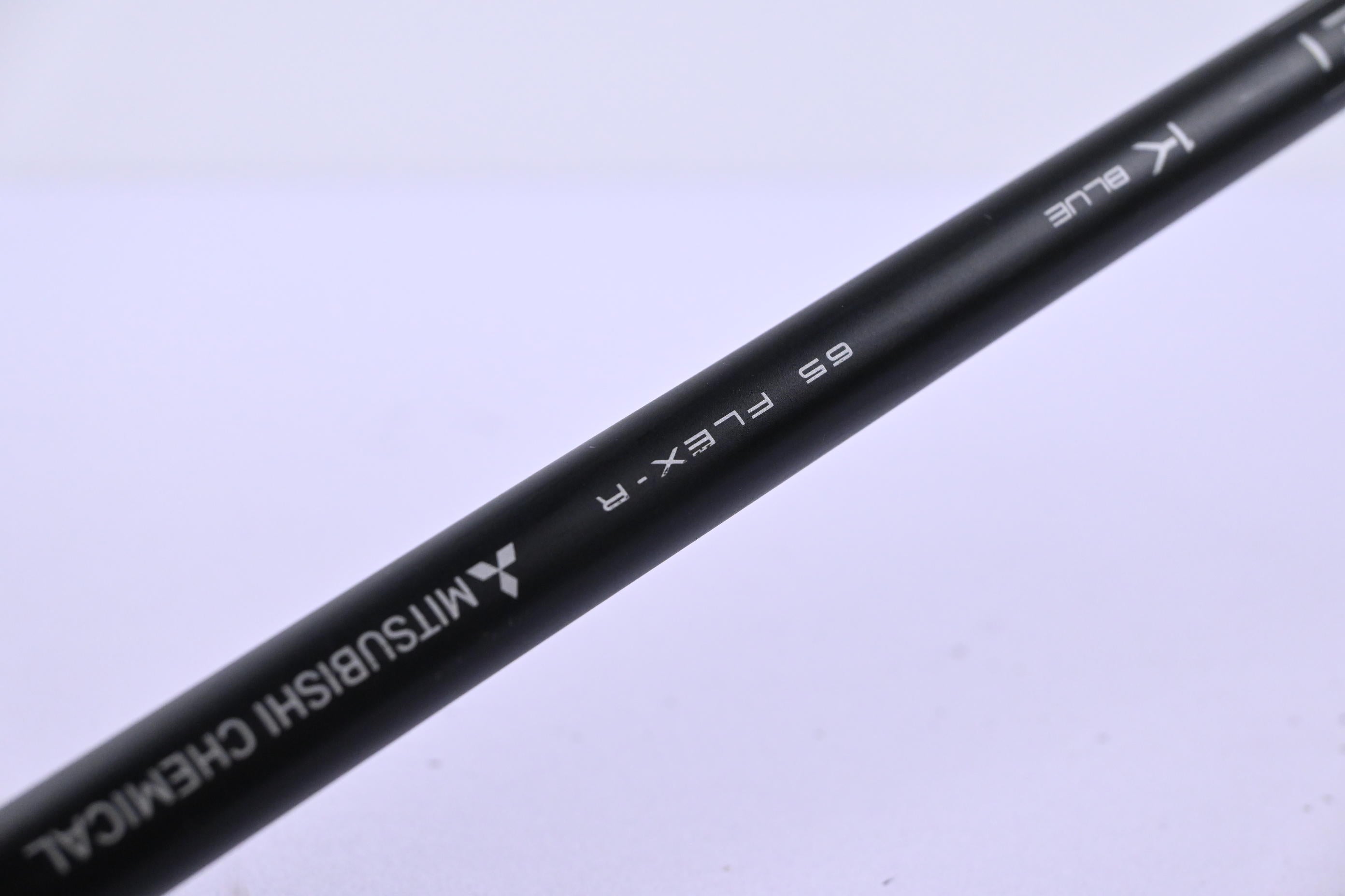 Titleist GT2 #7 Wood / 21 Degree / Regular Flex Tensei 1K Blue 65 Shaft