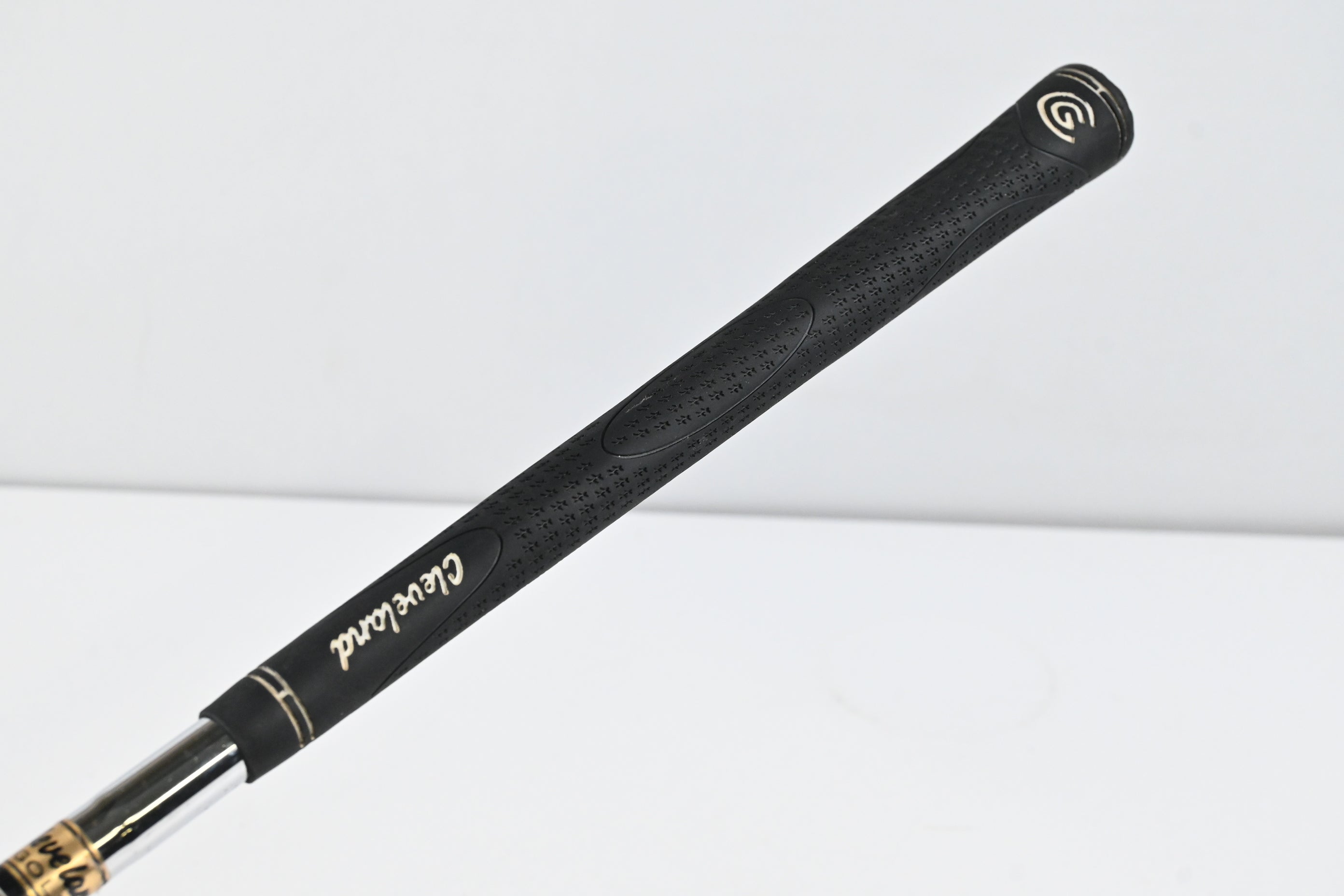 Left Hand Cleveland 588 Tour Action Lob Wedge / 60 Degree / Stiff Flex Dynamic Gold