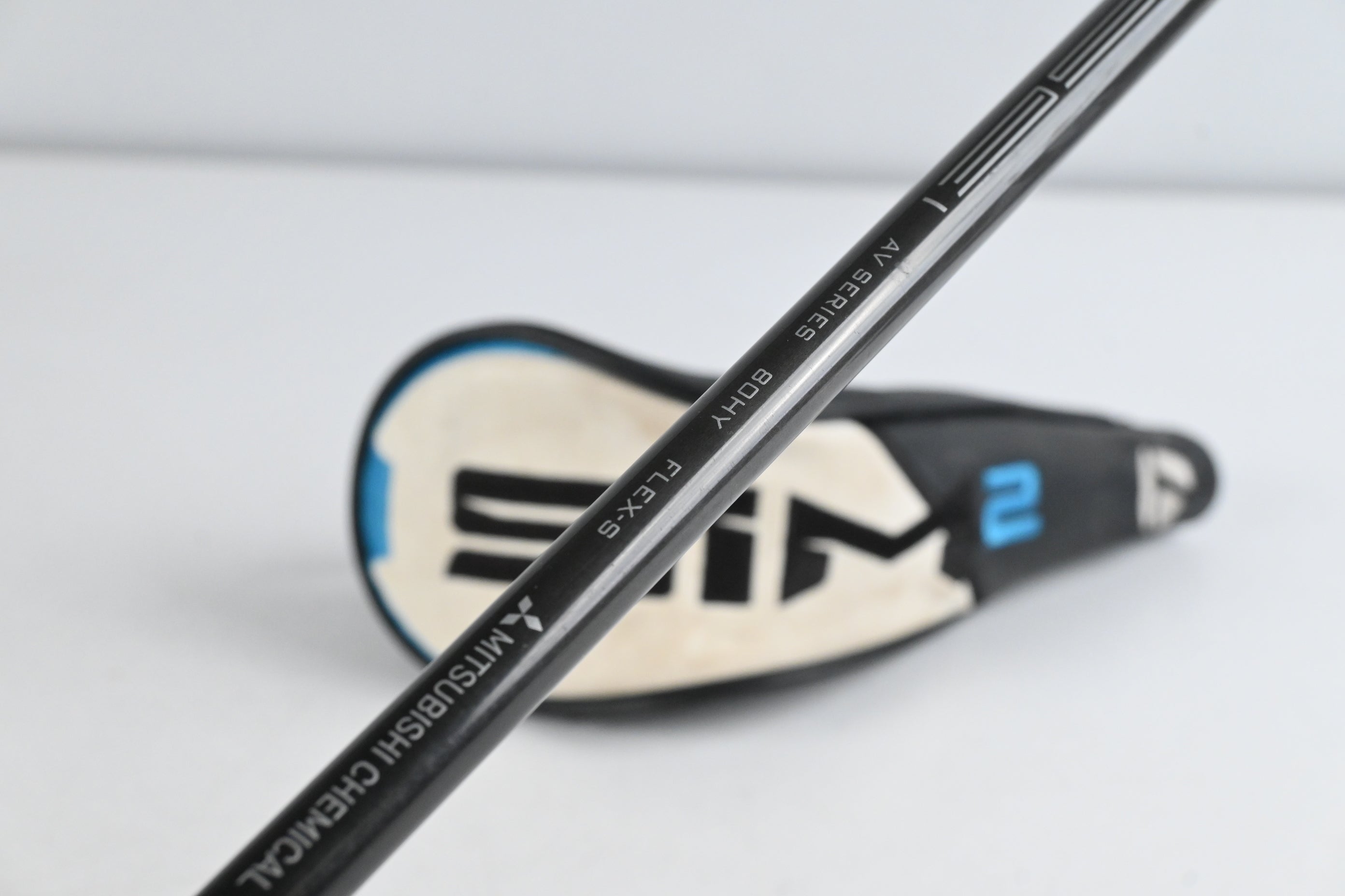 Taylormade SIM2 #3 Hybrid / 19.5 Degree / Stiff Flex Tensei AV Blue 80 Shaft