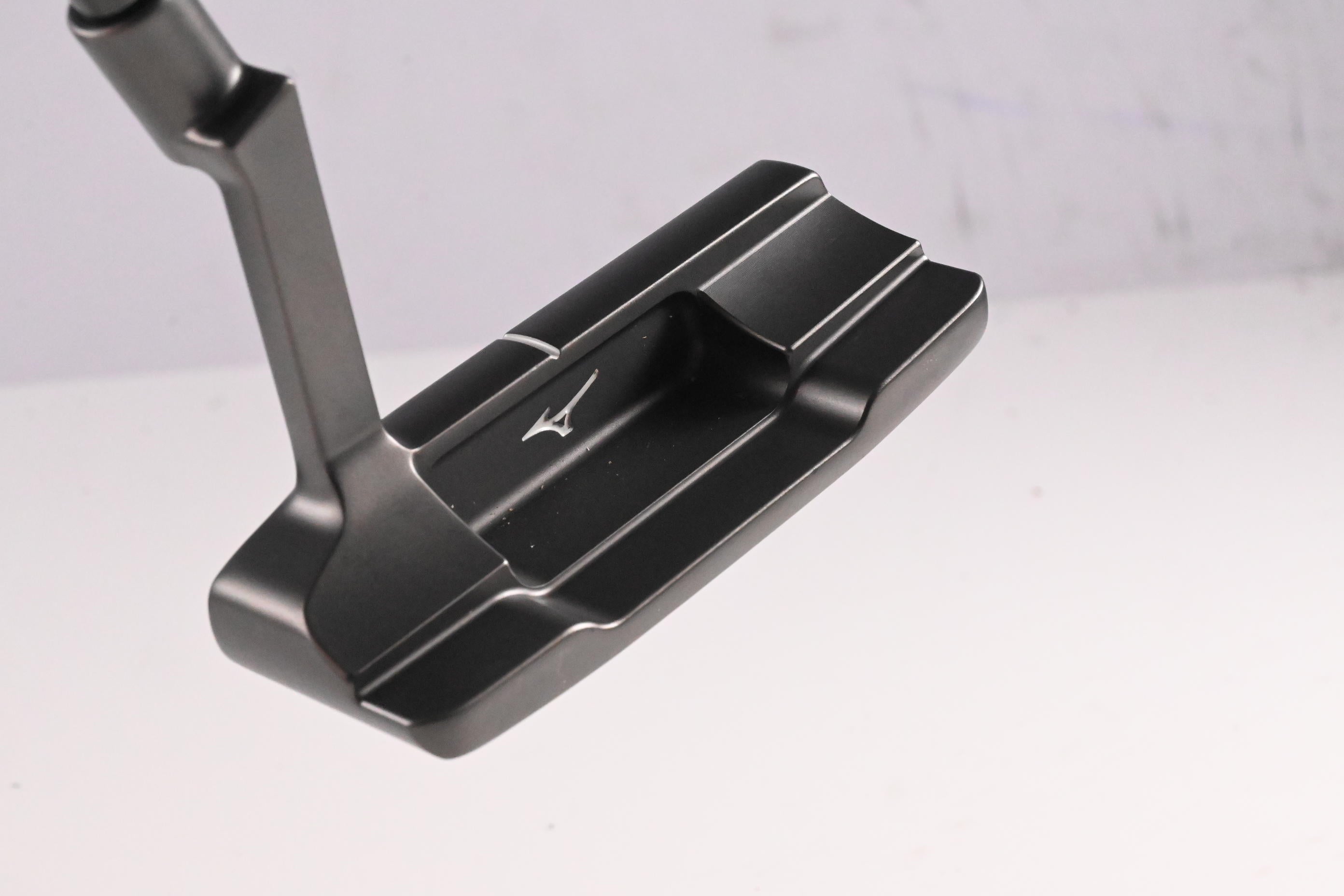 Mizuno M.Craft City Series Putter / 34 Inch