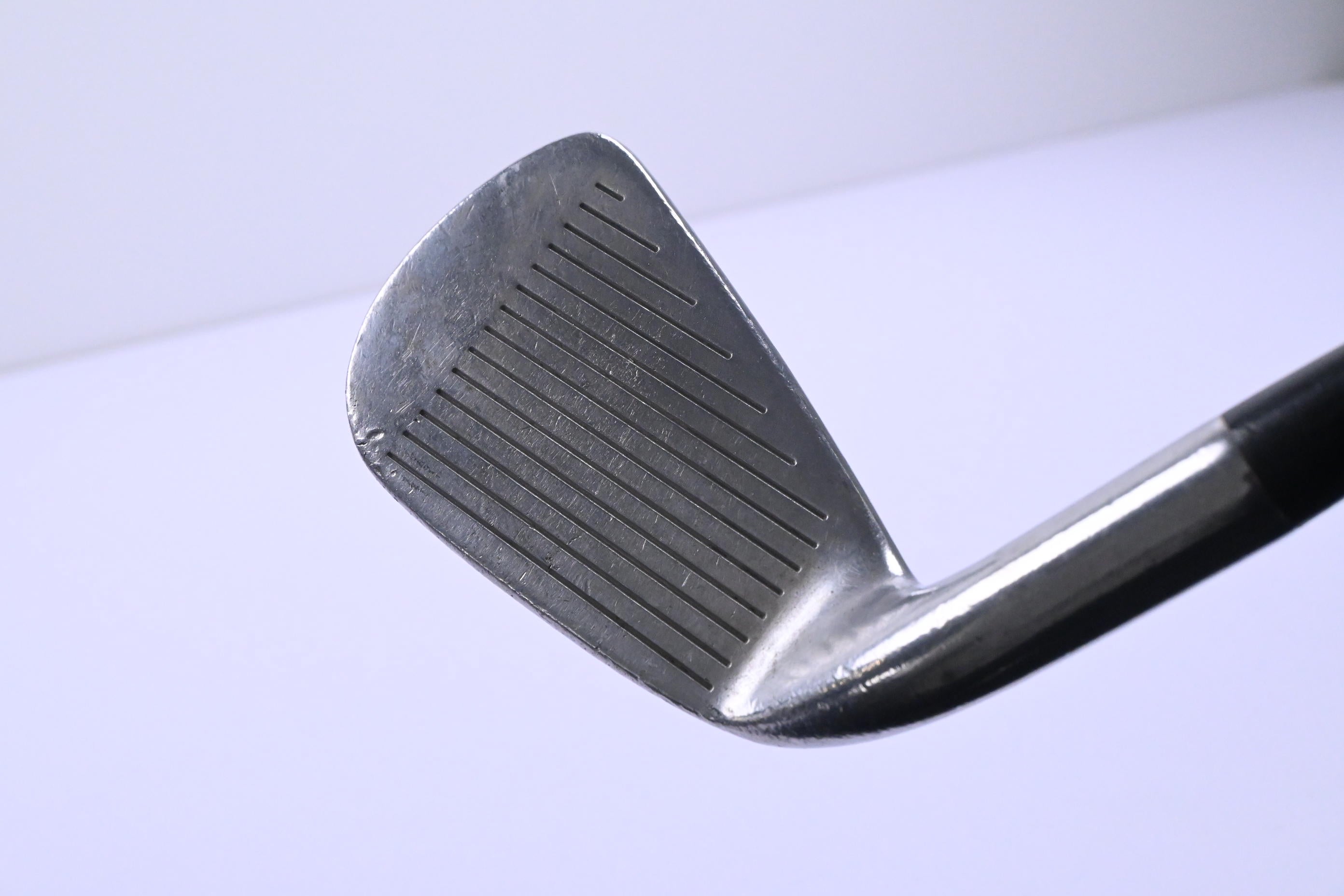 Titleist DCI 981SL #3 Iron / 23 Degree / Regular Flex Titleist Ultralite Shaft