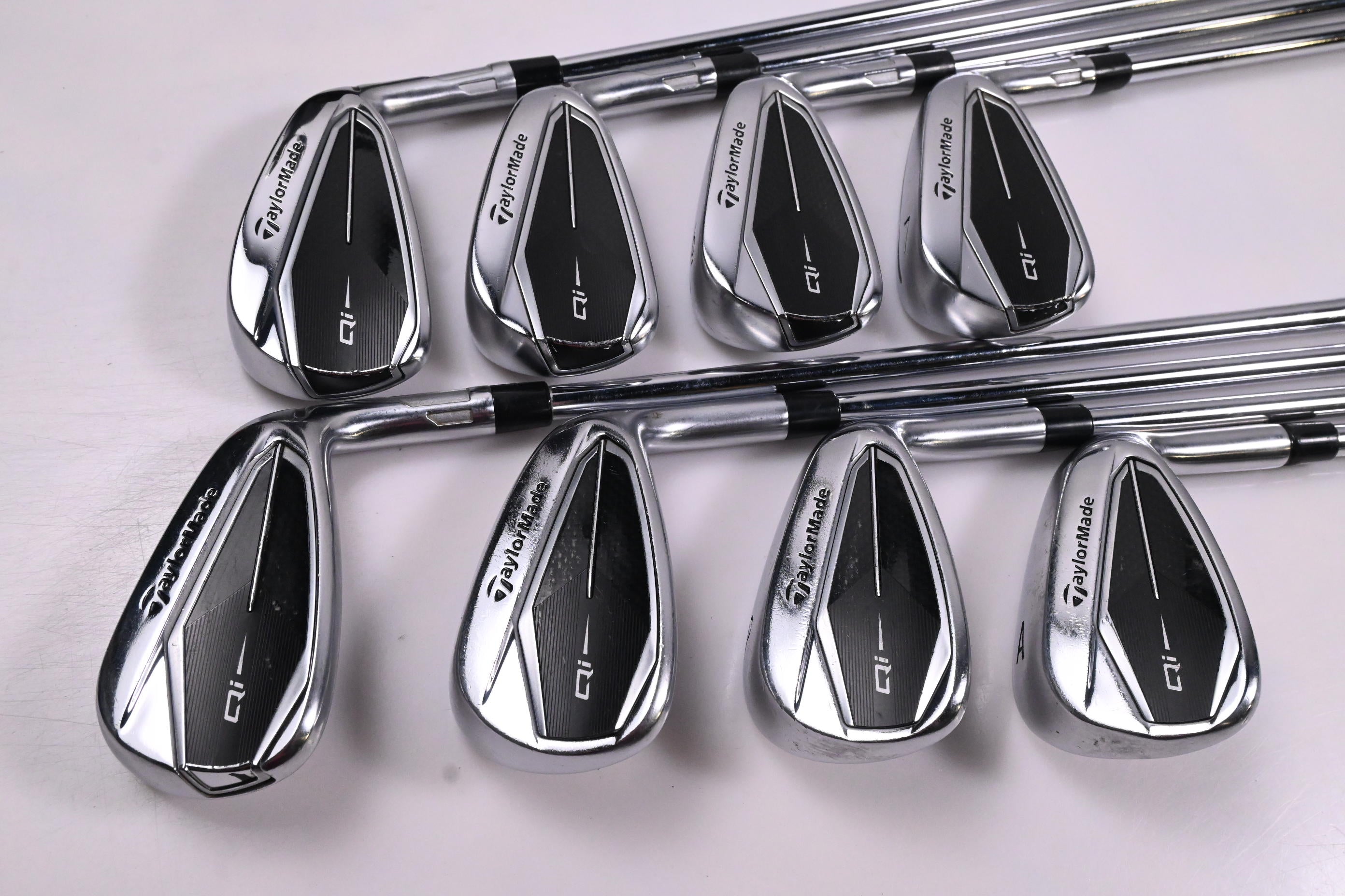 Taylormade Qi Irons / 4-PW+GW / Regular Flex KBS MAX MT 85 Shafts