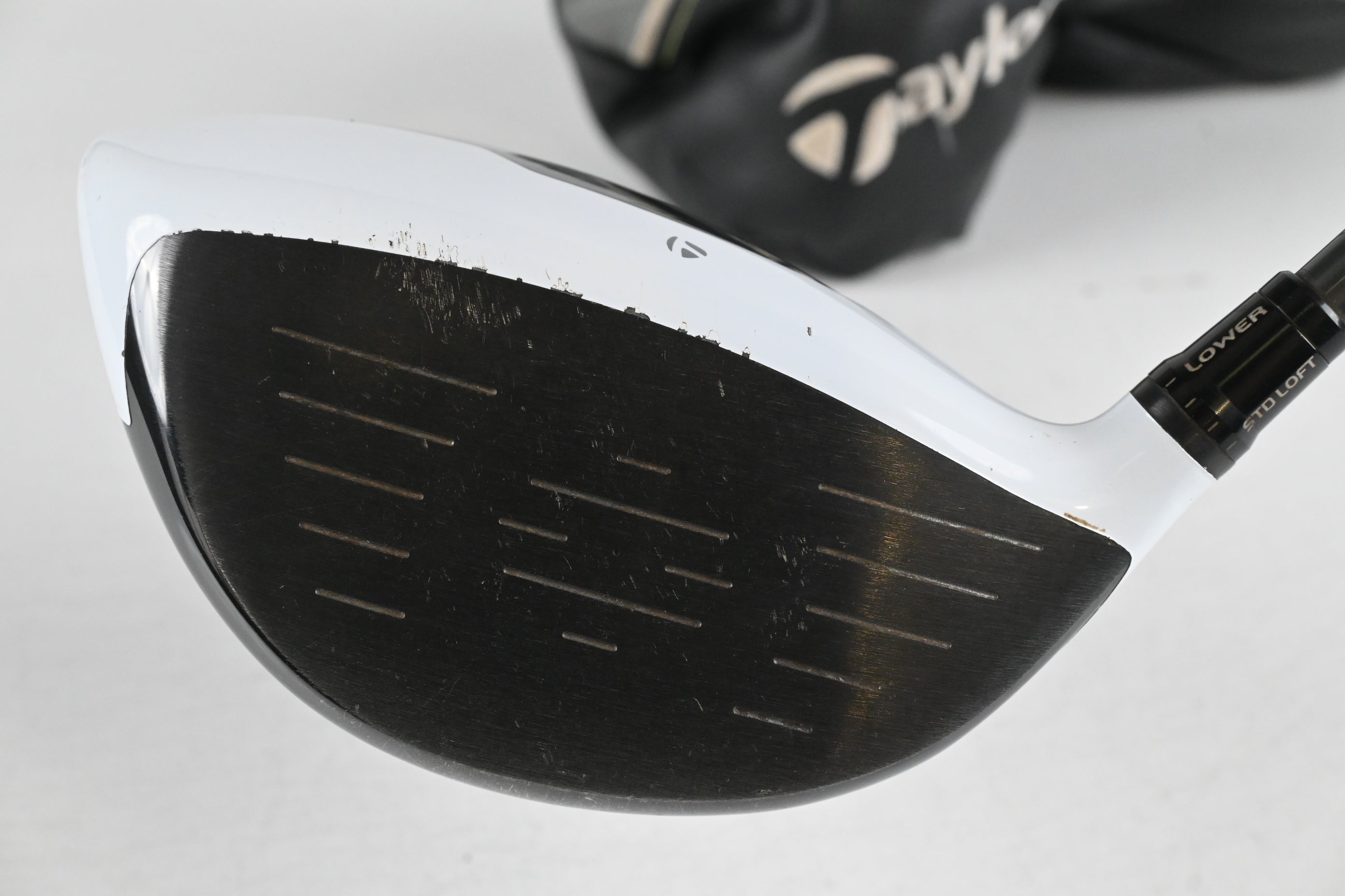 Taylormade M2 2017 Driver / 10.5 Degree / Senior Flex Matrix Ozik White Tie 45