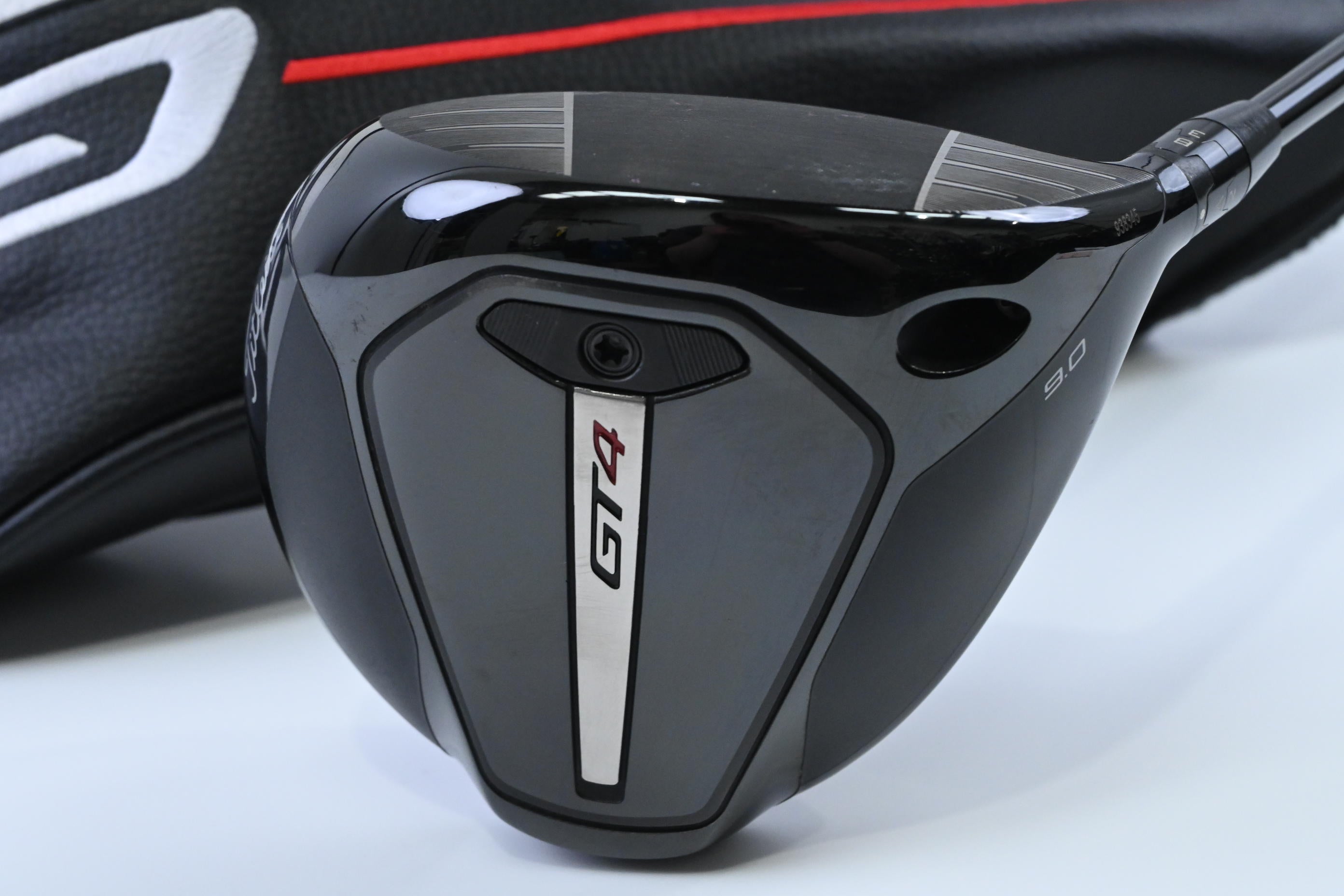 Titleist GT4 Driver / 9 Degree / Stiff Flex Project X Denali Black 60 Shaft