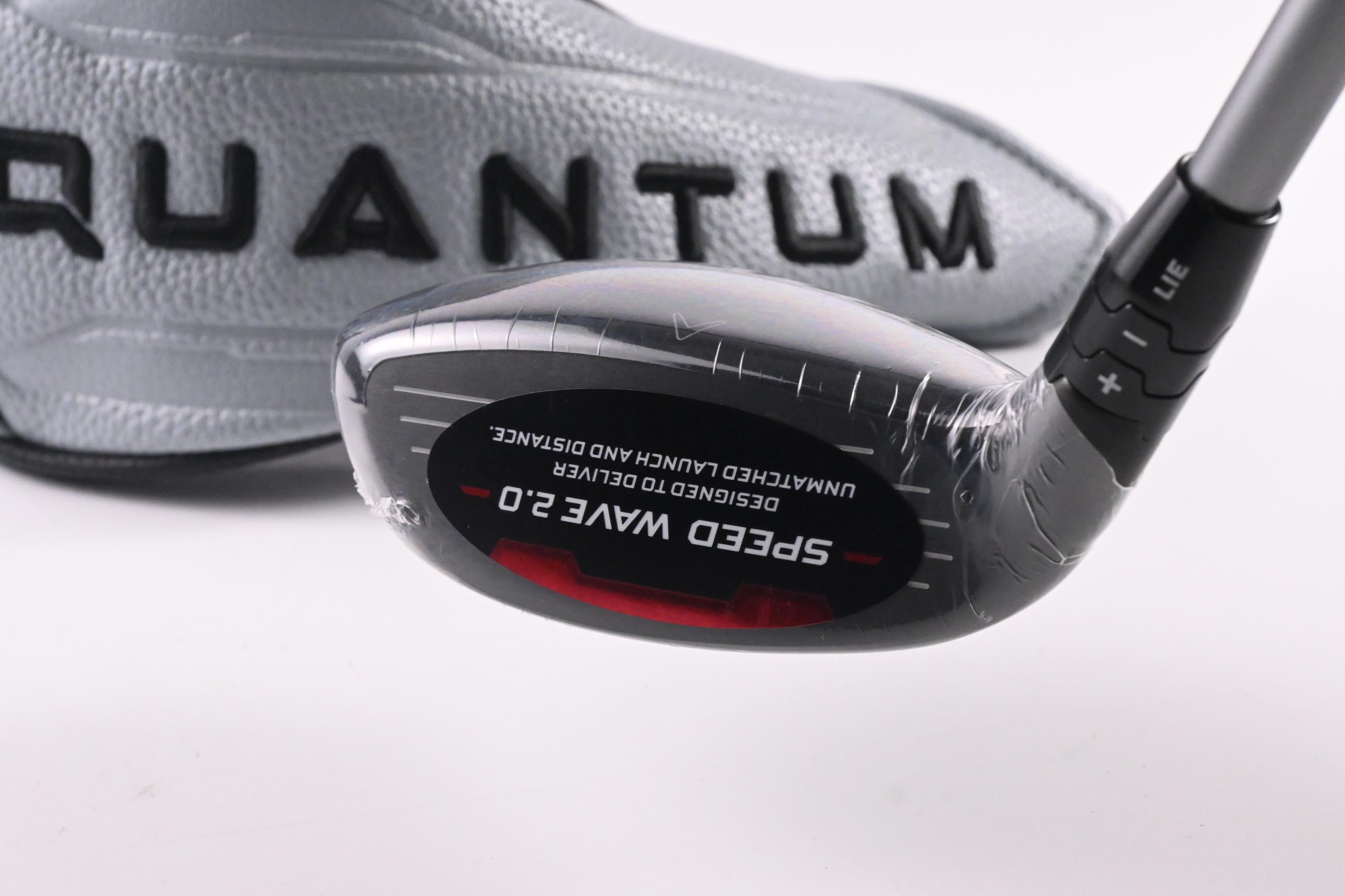 Callaway Quantum Max OS #5 Hybrid / 23 Degree / Regular Flex Denali Frost Silver