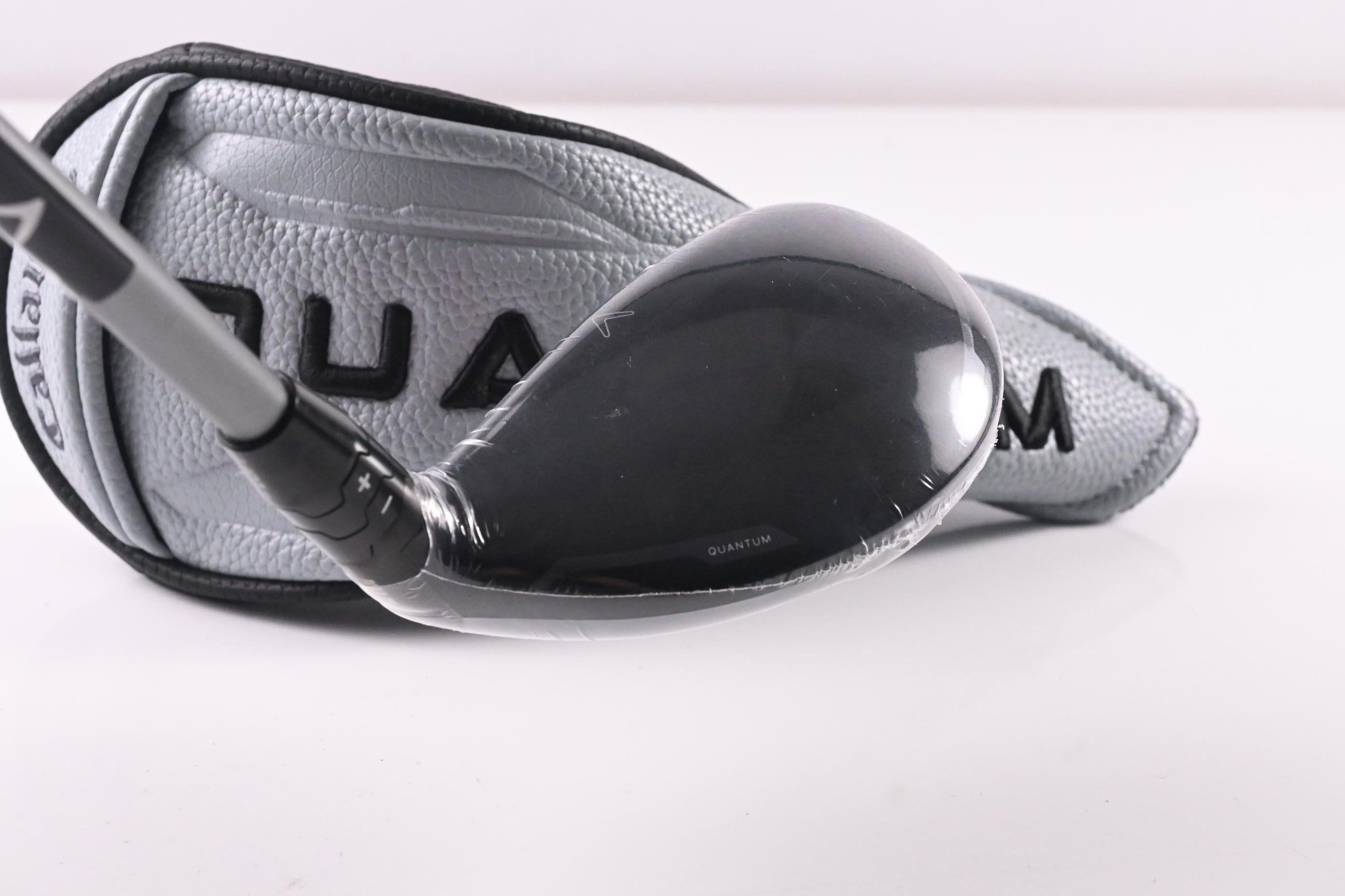 Callaway Quantum Max OS #5 Hybrid / 23 Degree / Regular Flex Denali Frost Silver