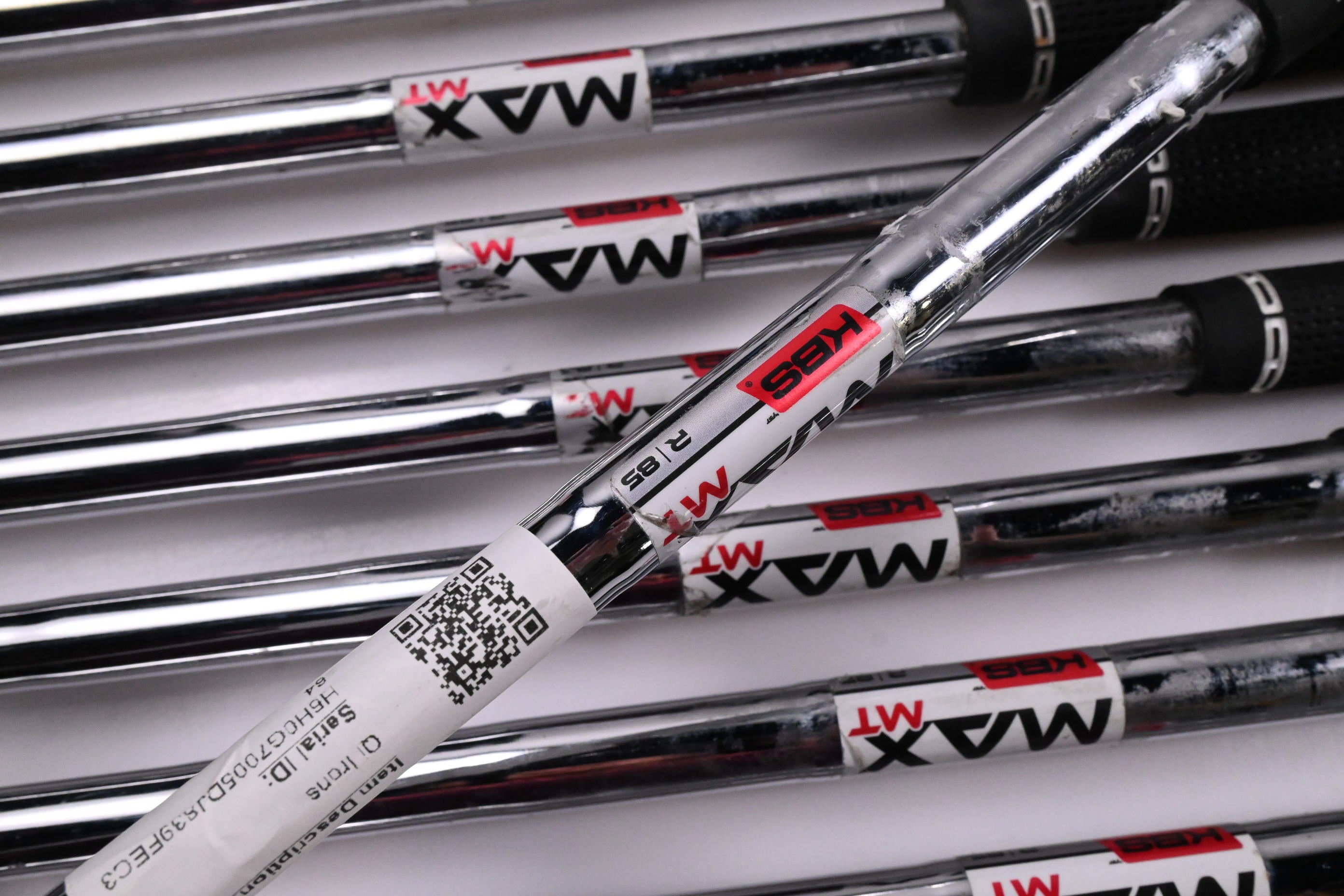 Taylormade Qi Irons / 4-PW+GW / Regular Flex KBS MAX MT 85 Shafts