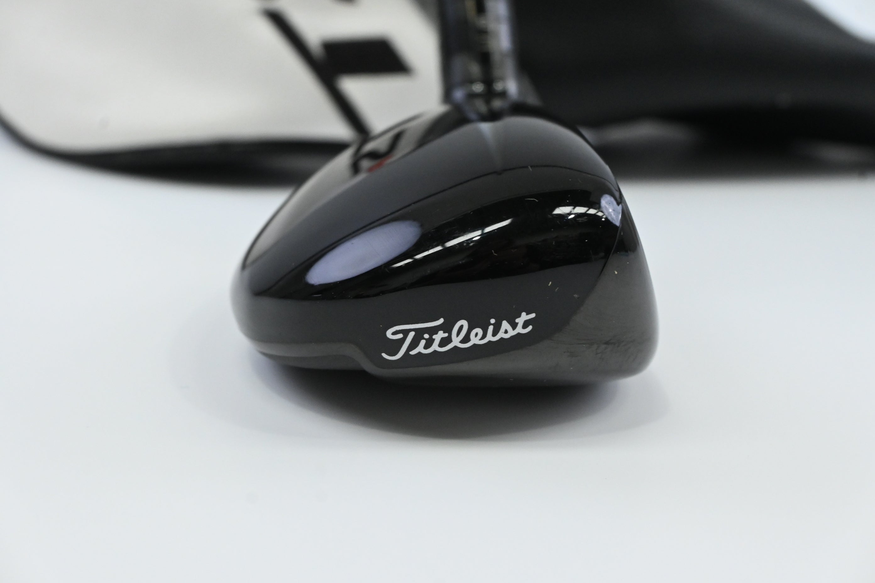 Titleist TSR3 #3 Hybrid / 19 Degree / Regular Flex Aldila Rogue Black 85 Shaft