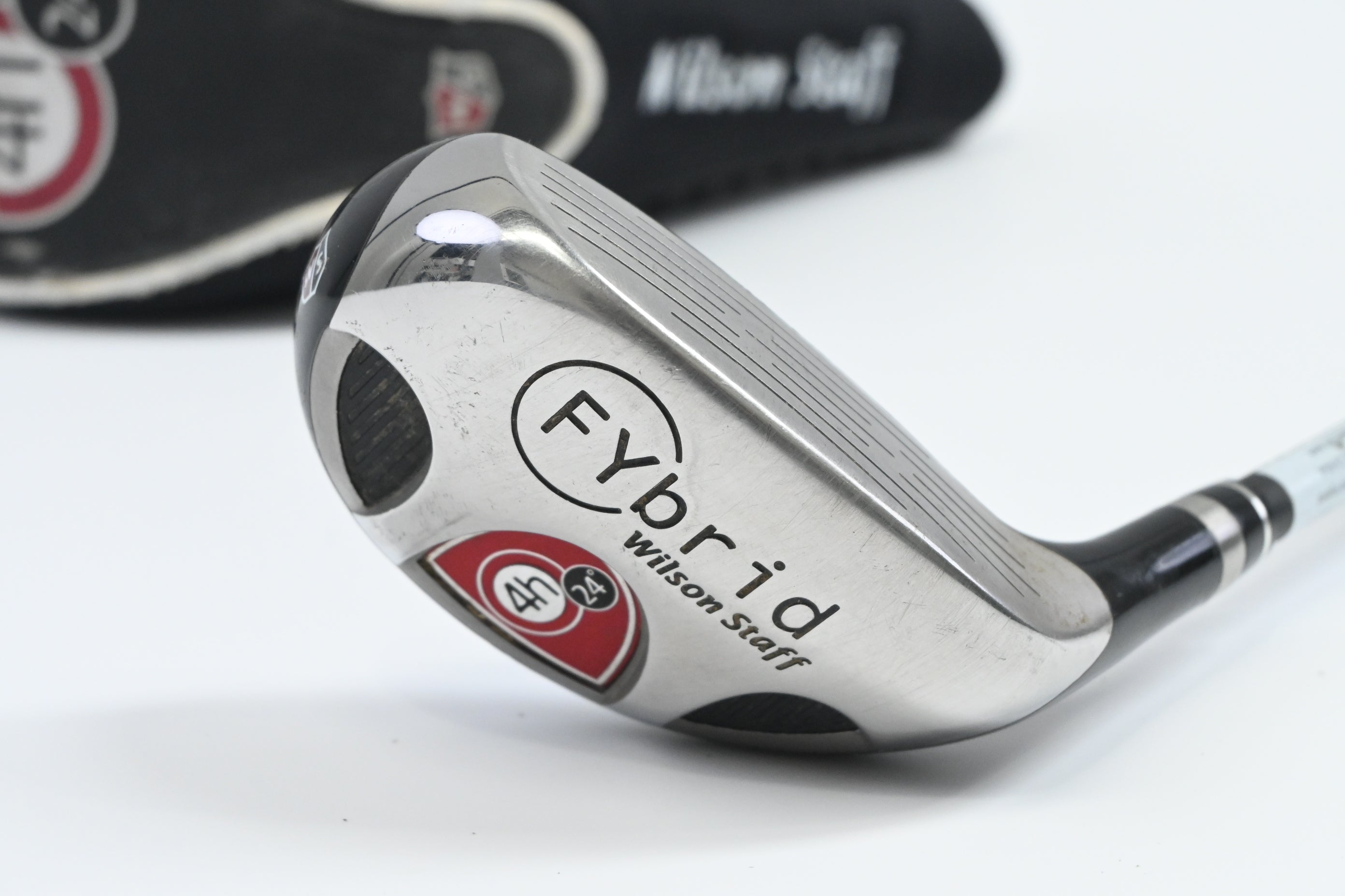Wilson Staff Fybrid #4 Hybrid / 24 Degree / Regular Flex UST ProForce V2 66