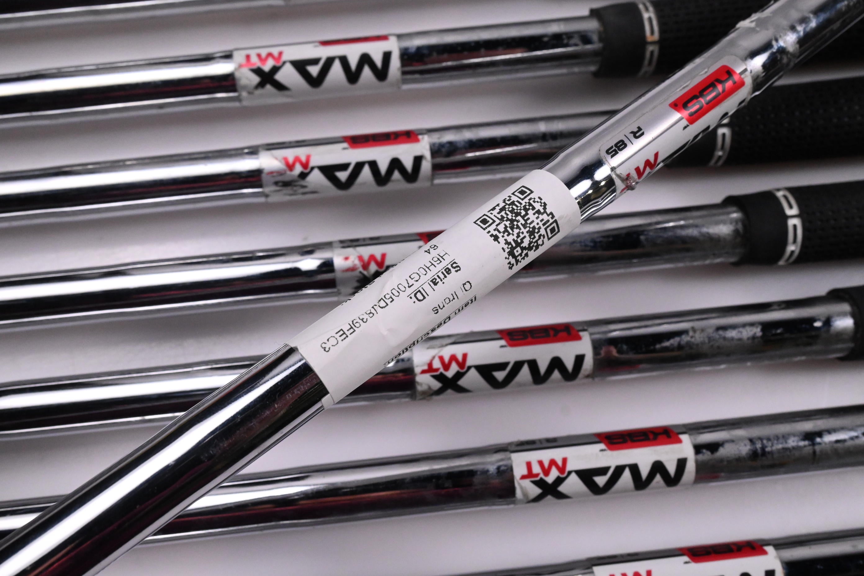 Taylormade Qi Irons / 4-PW+GW / Regular Flex KBS MAX MT 85 Shafts