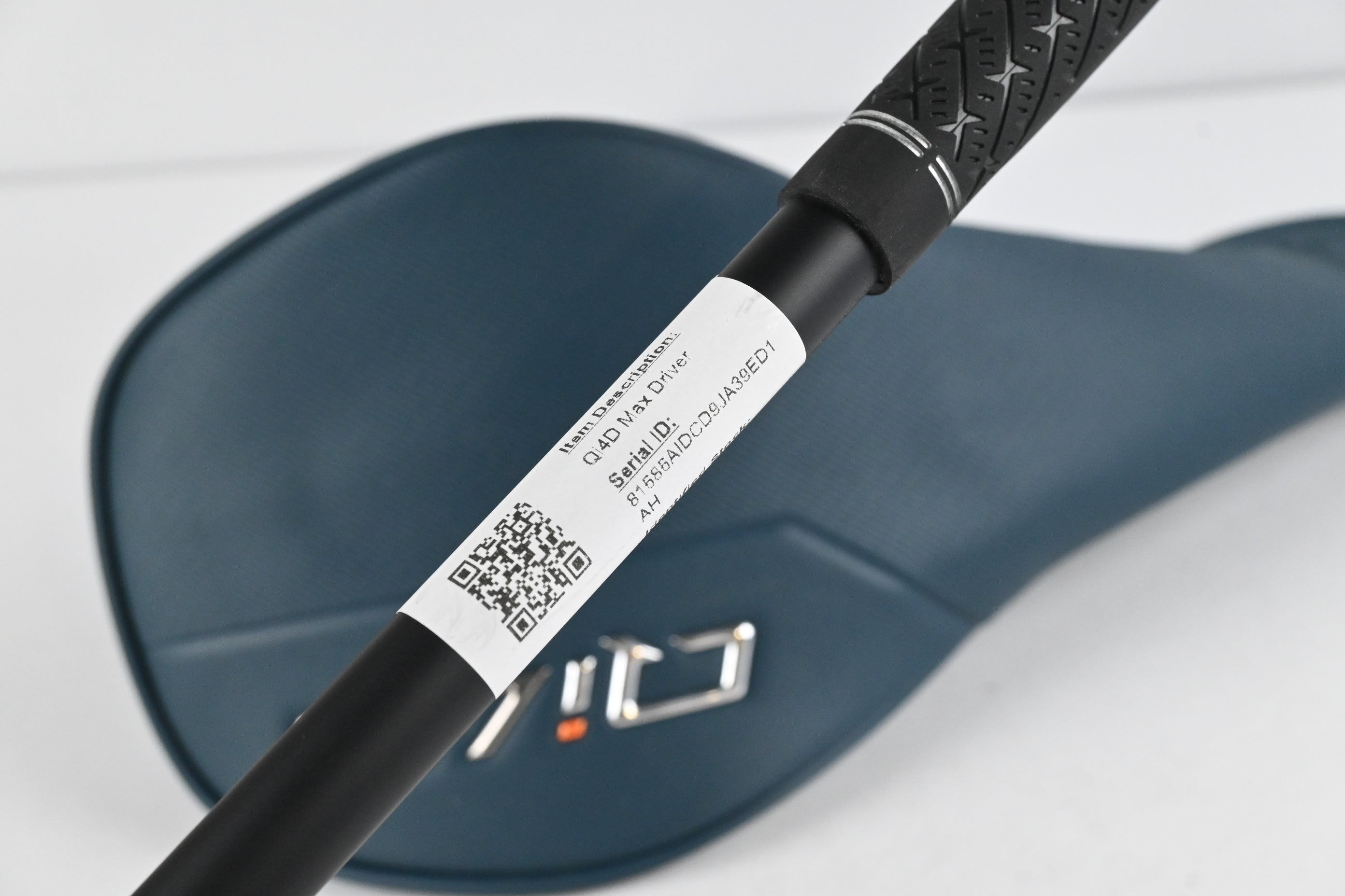 Taylormade Qi4D Max Driver / 9 Degree / Stiff Flex REAX Blue 60 Shaft