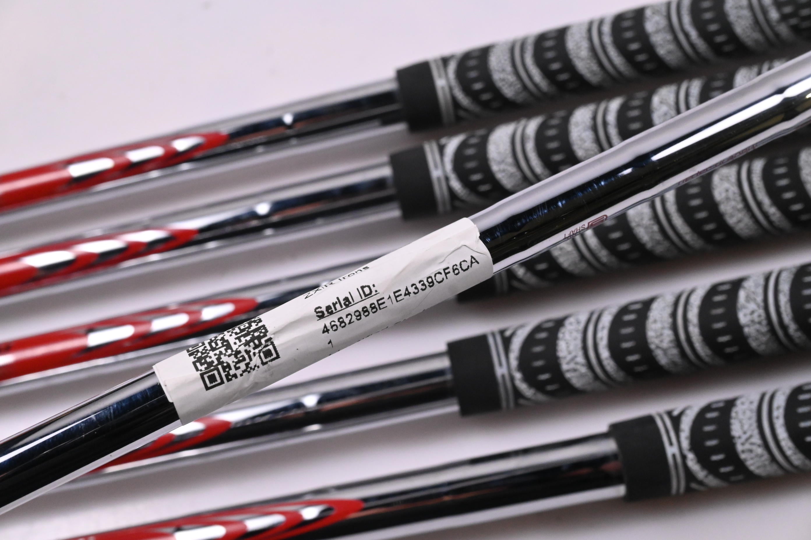 Srixon ZXiR Irons / 6-PW+GW / Regular Flex N.S.Pro Modus³ Tour 105 Shafts