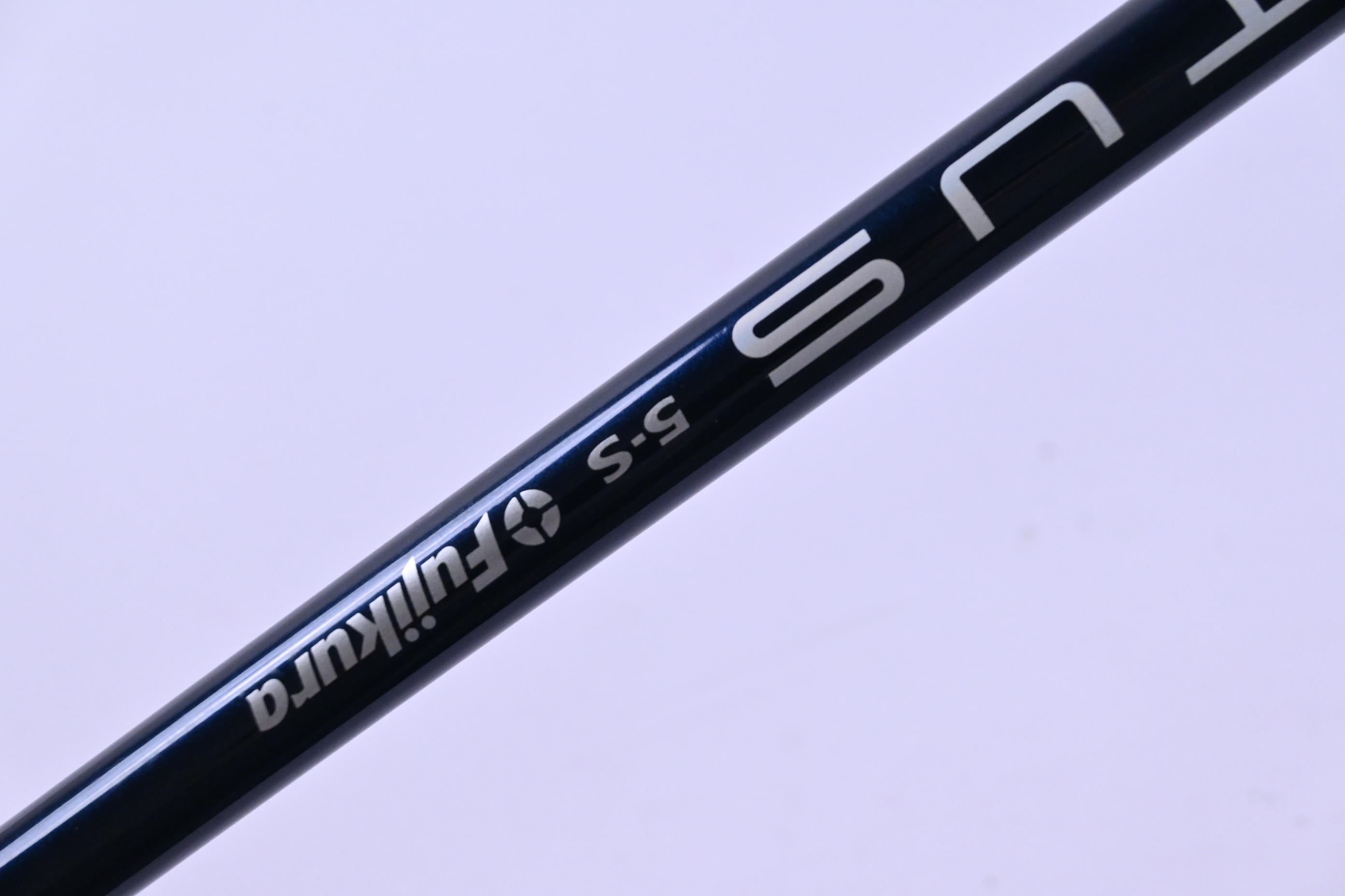 Taylormade SIM2 Max Driver / 9 Degree / Stiff Flex Fujikura Ventus Blue 5 Shaft