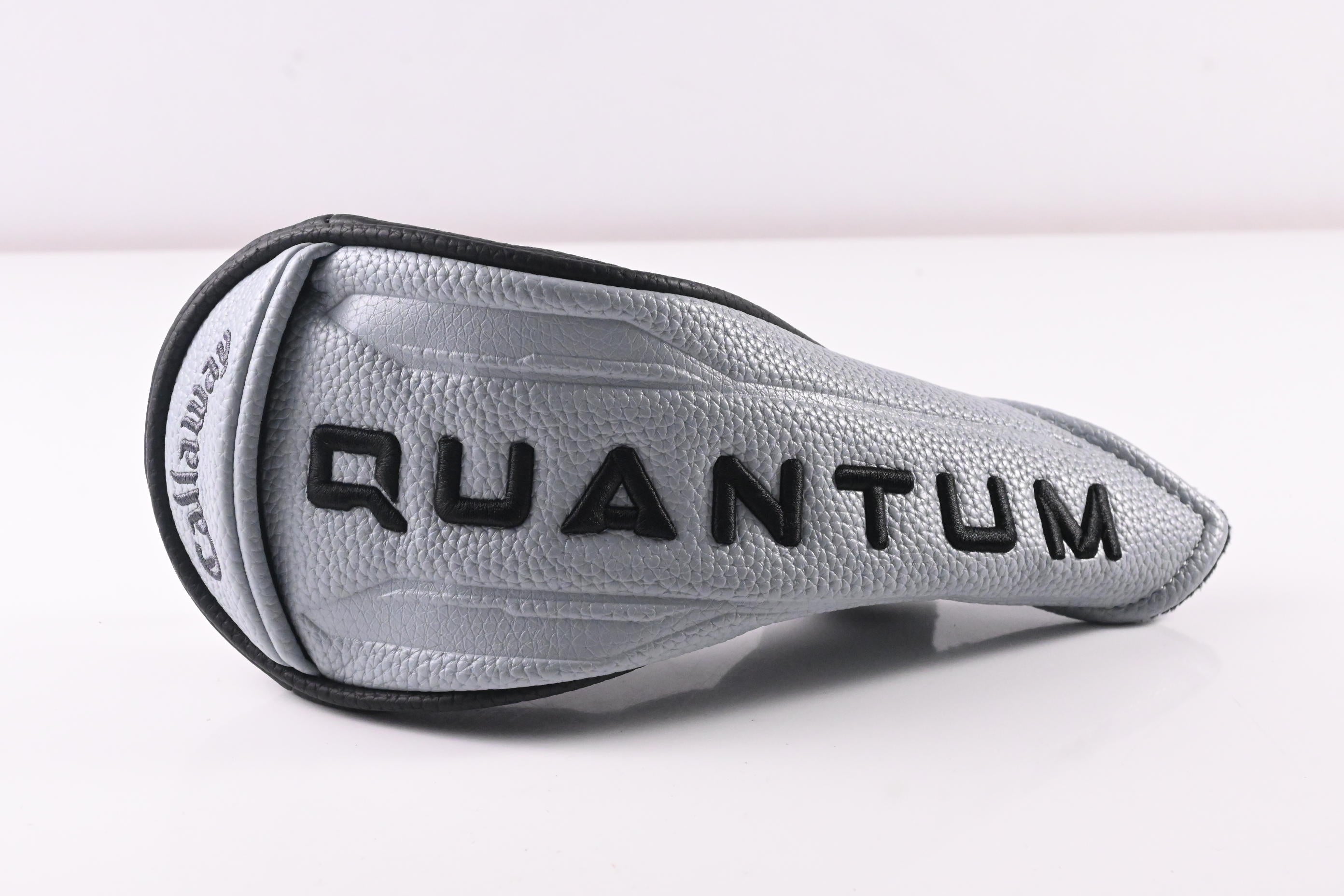Callaway Quantum Max OS #5 Hybrid / 23 Degree / Regular Flex Denali Frost Silver