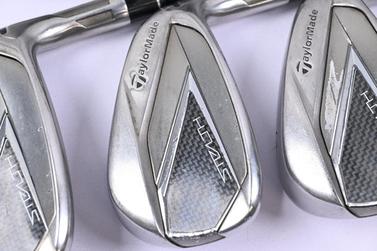 Taylormade Stealth Irons / 5-PW+SW / Regular Flex Fujikura Ventus Red 6 Shafts
