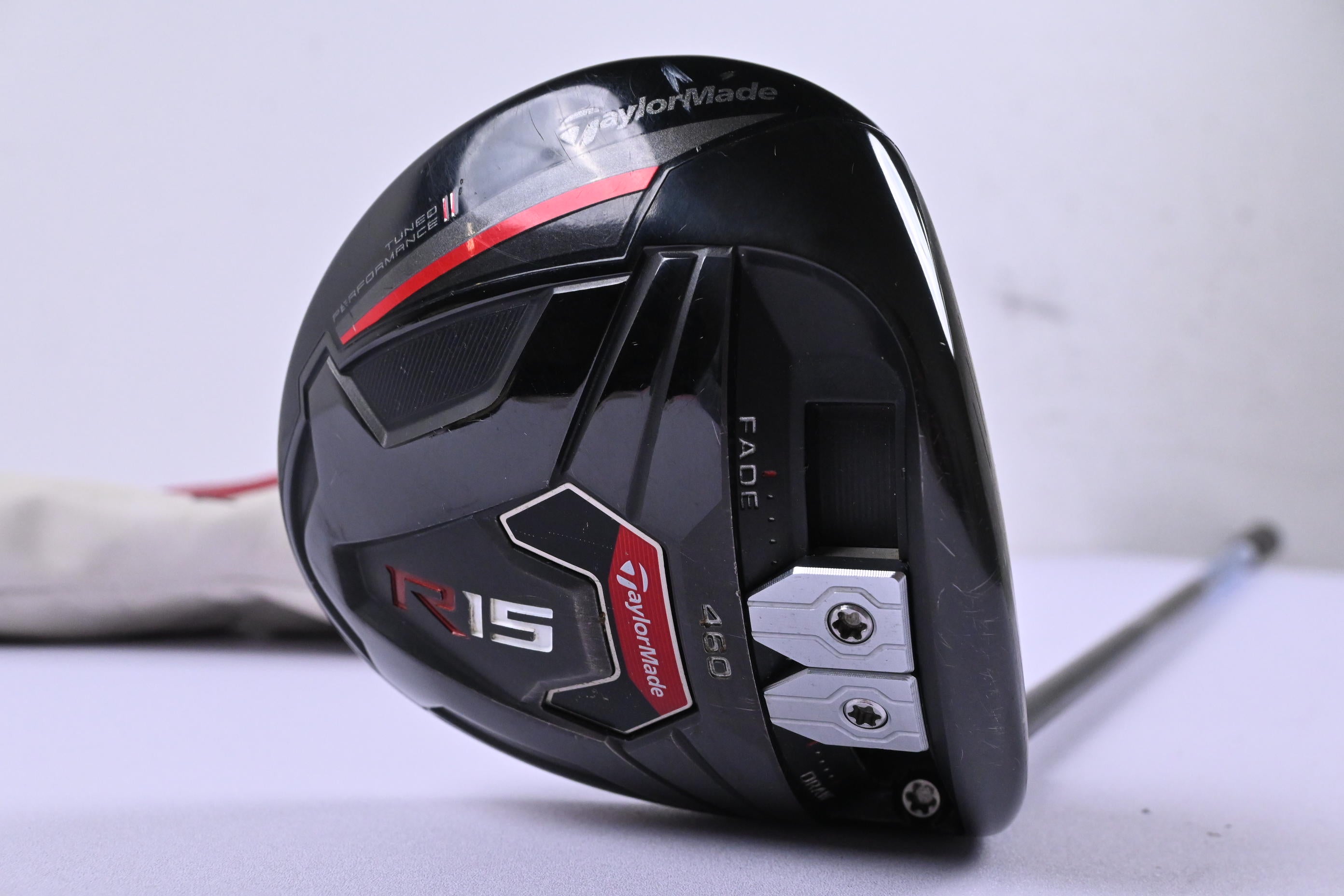 Taylormade R15 Black Driver / 10.5 Degree / Regular Flex Fujikura Pro 53 Shaft