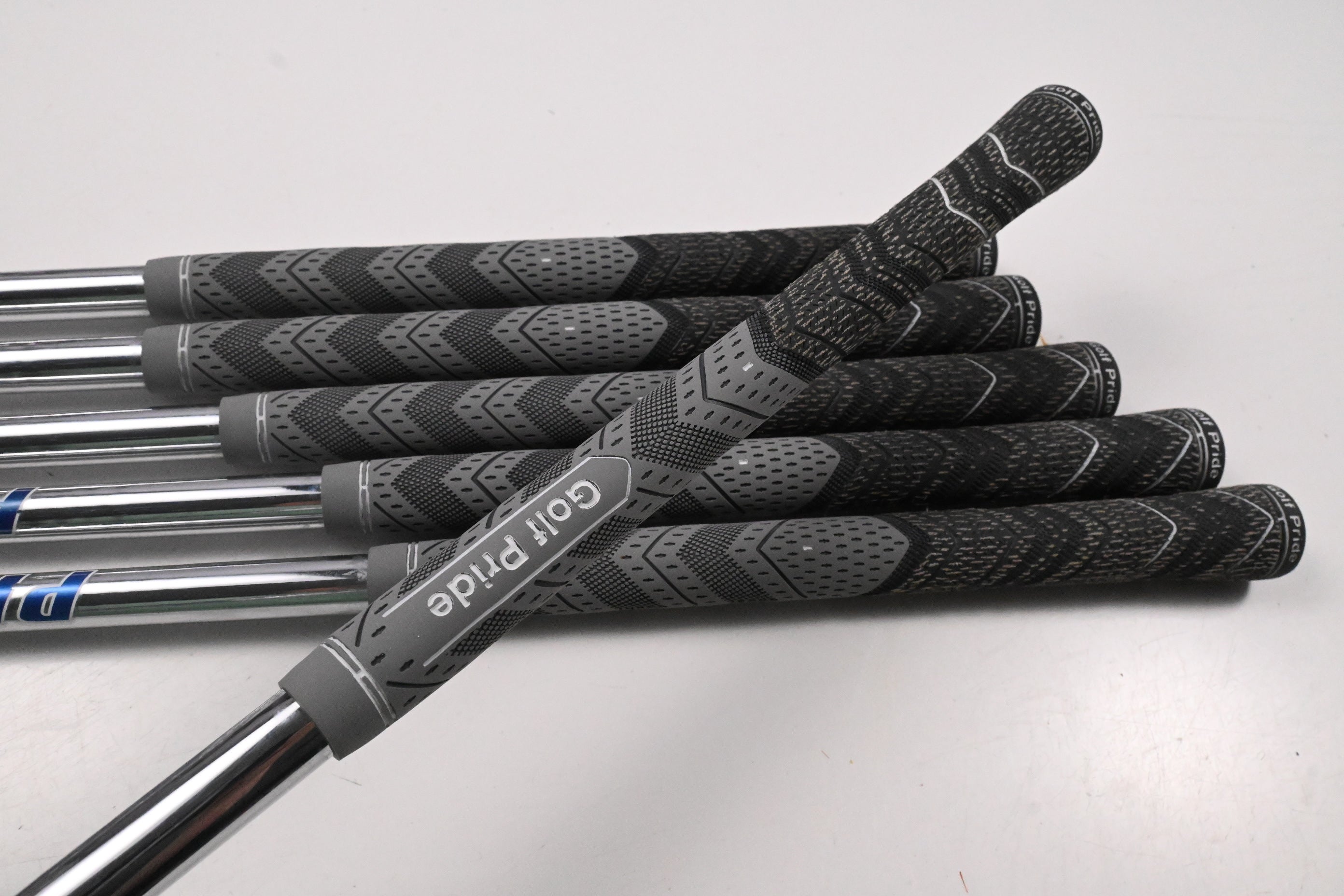 Taylormade P770 2023 Irons / 4-9i / X-Flex Project X LZ 125 Shaft