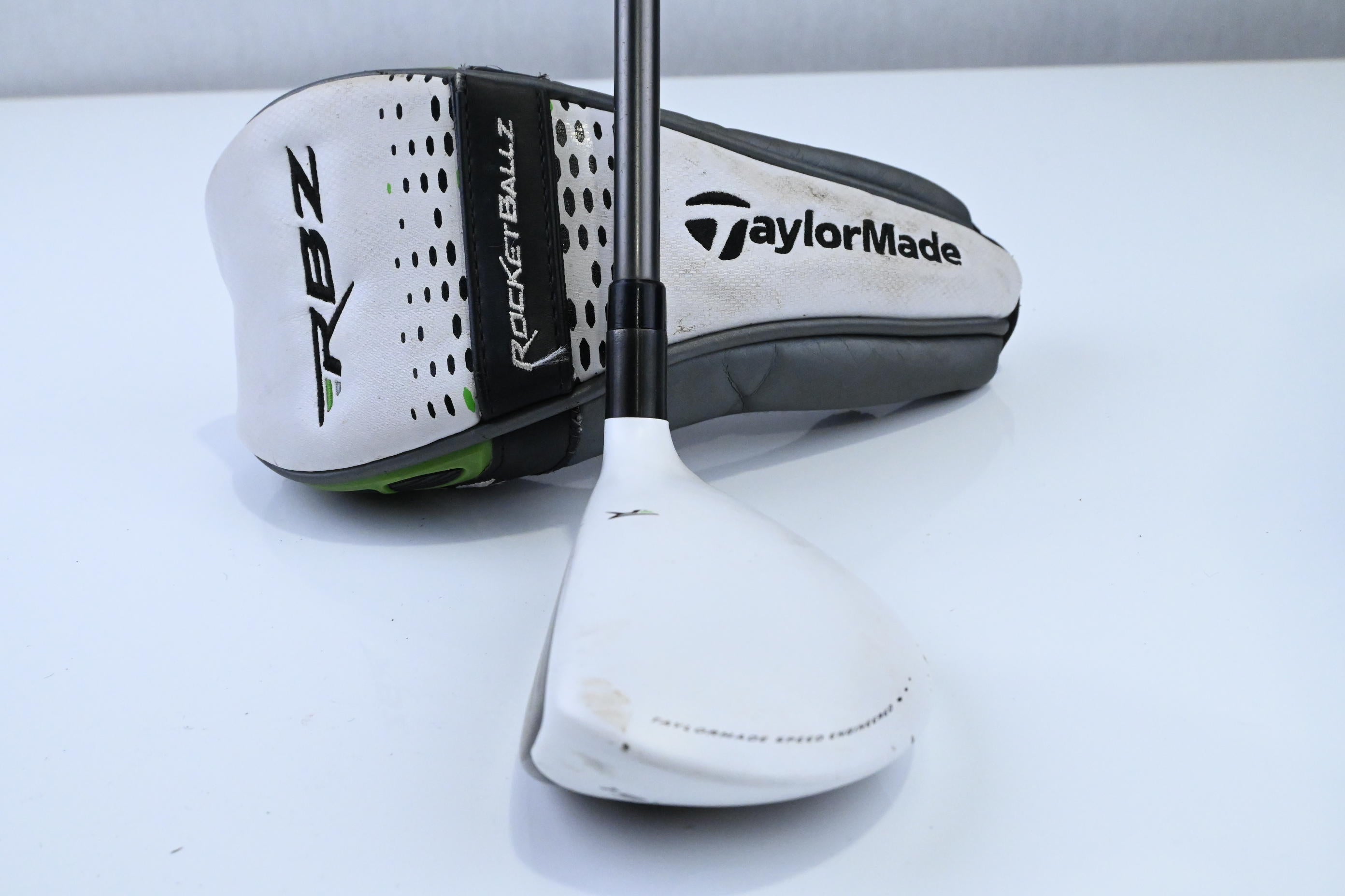 Left Hand Taylormade RBZ #3 Hybrid / 19 Degree / Regular Flex Taylormade RBZ 65