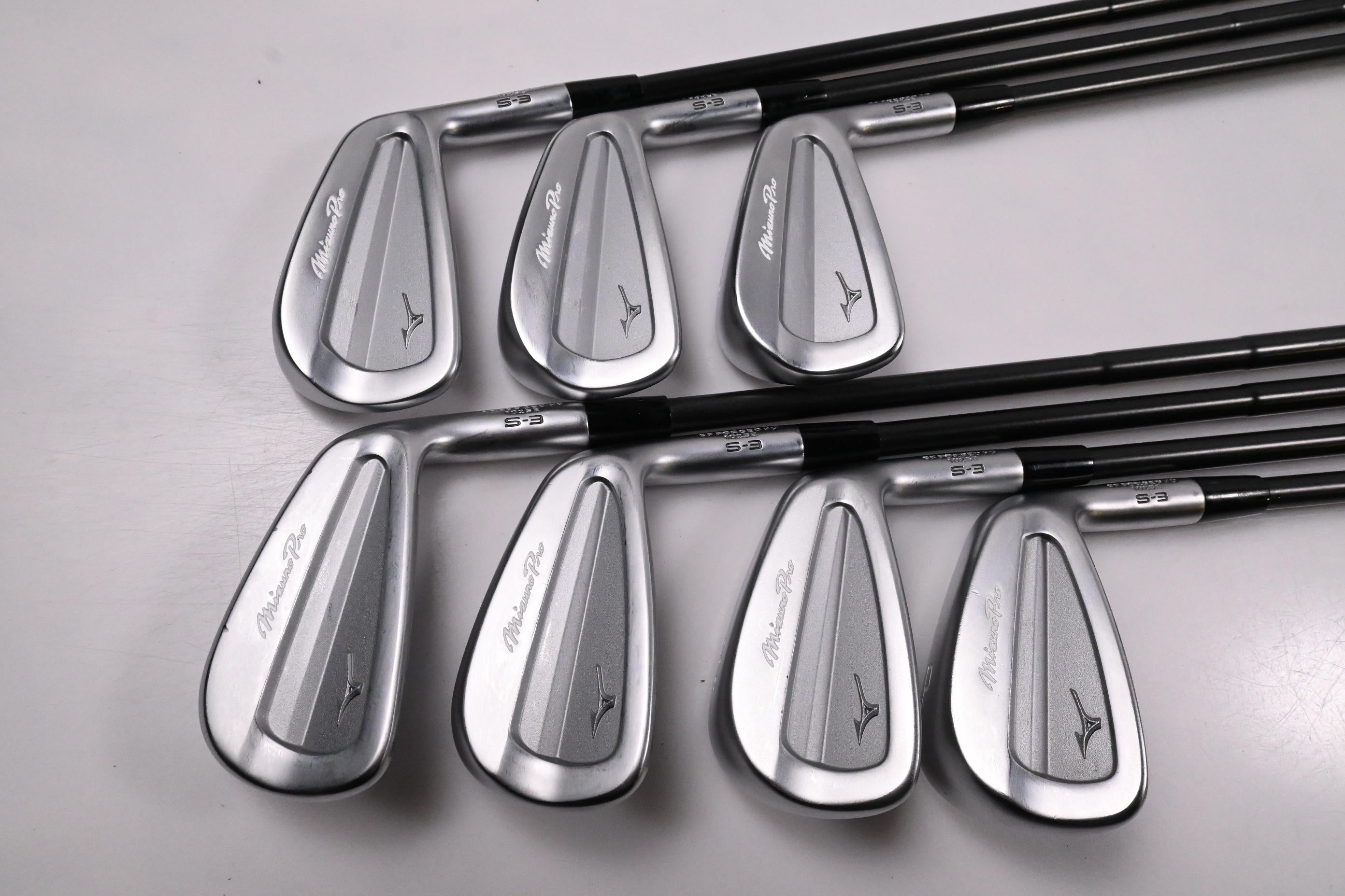Mizuno Pro S-3 Irons / 4-PW / Stiff Flex Dynamic Gold Mid 115 S400 Shafts