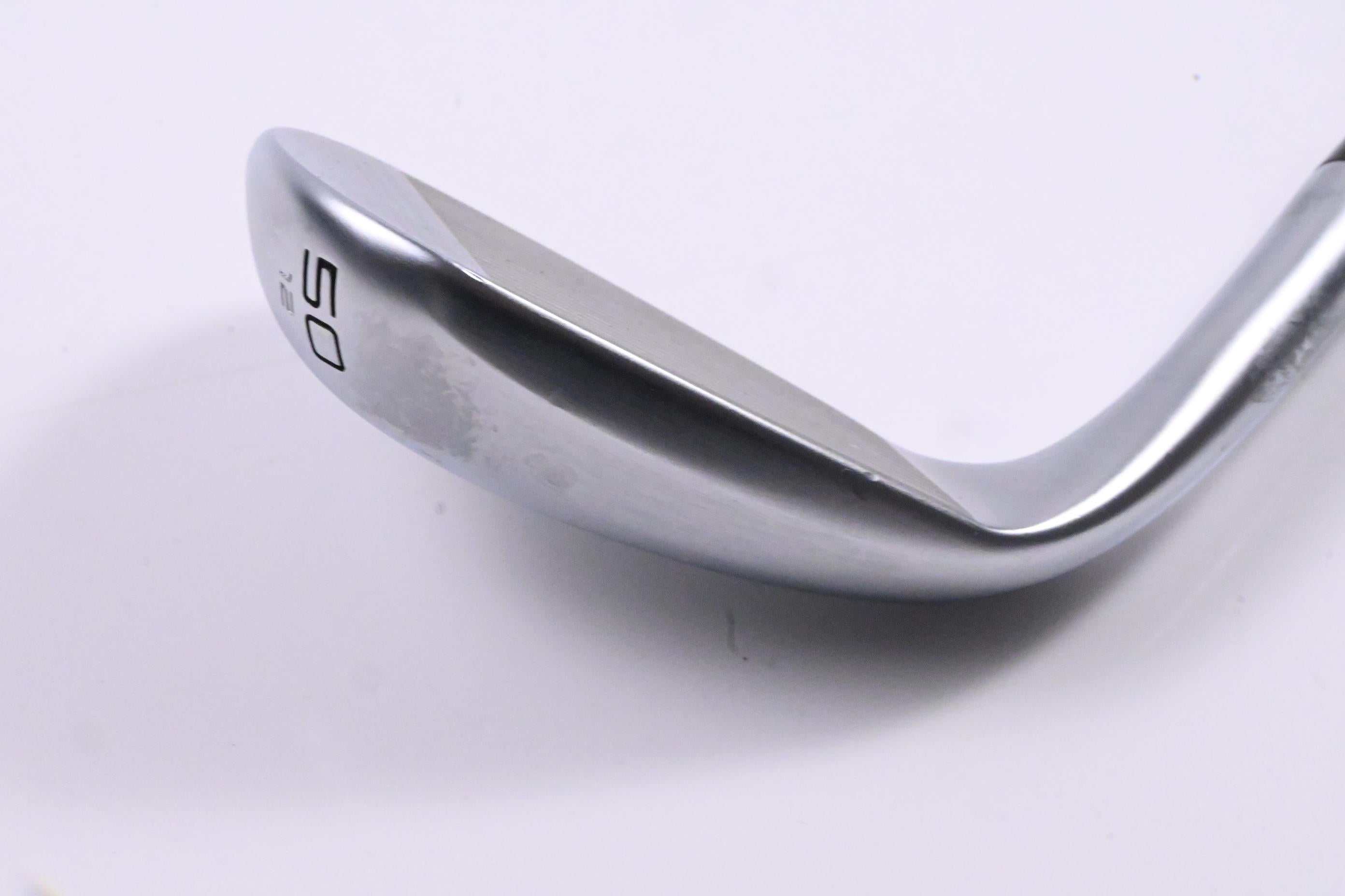 Cleveland CBZ Gap Wedge / 50 Degree / Wedge Flex Catalyst Spinner 80 Shaft