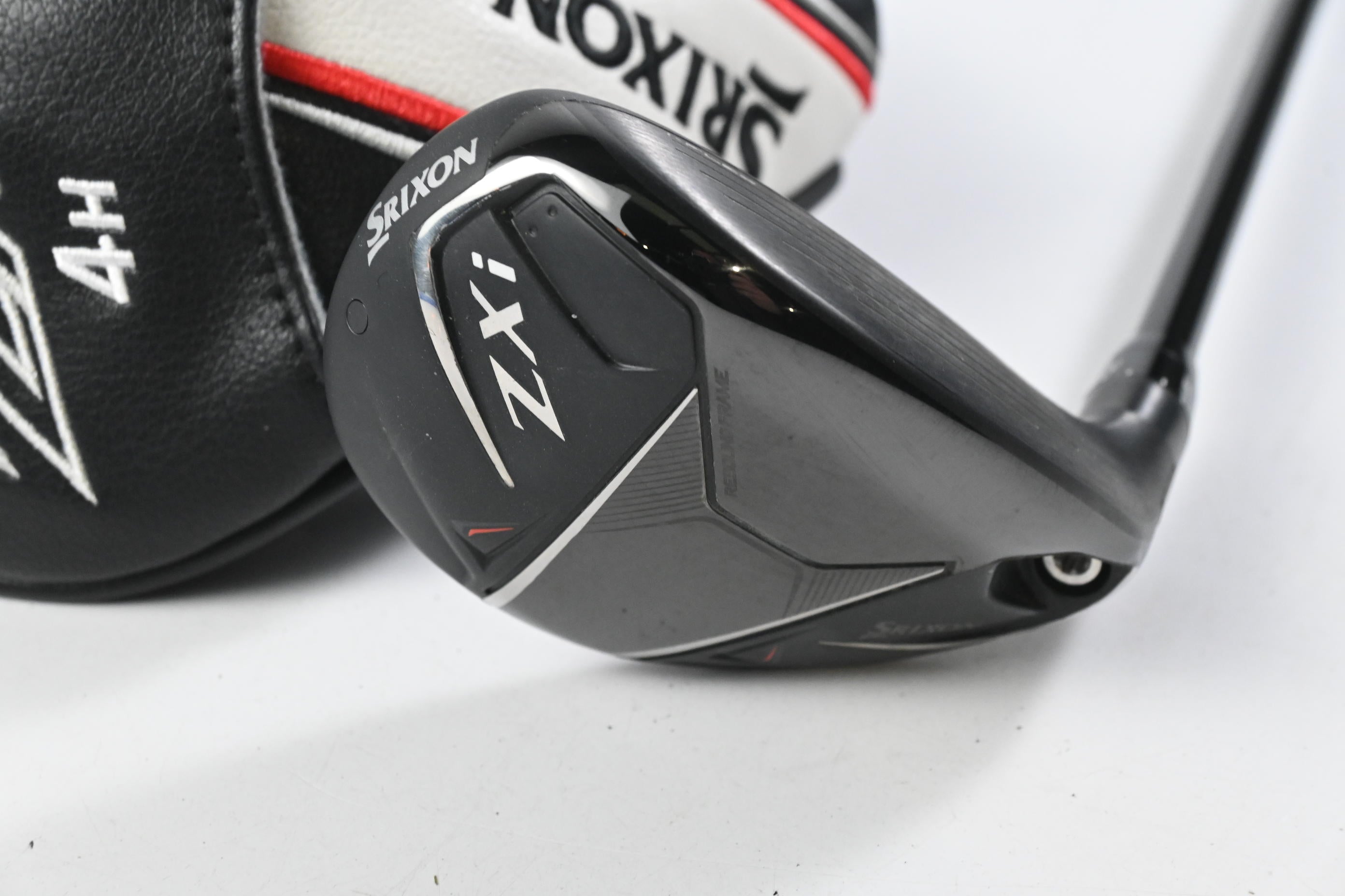 Srixon ZXi #4 Hybrid / 22 Degree / Stiff Flex HZRDUS Smoke Red RDX 80 Shaft