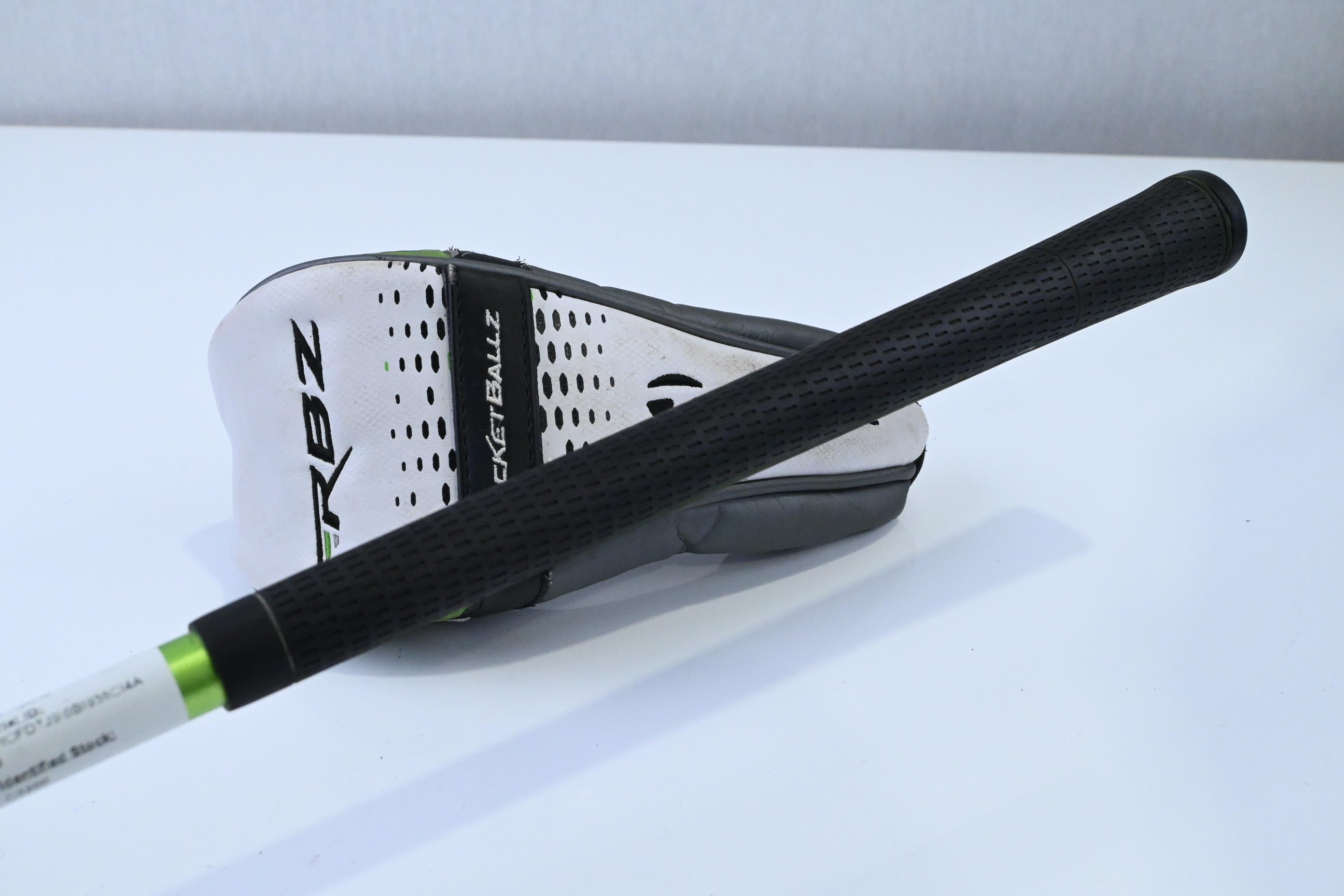 Left Hand Taylormade RBZ #3 Hybrid / 19 Degree / Regular Flex Taylormade RBZ 65