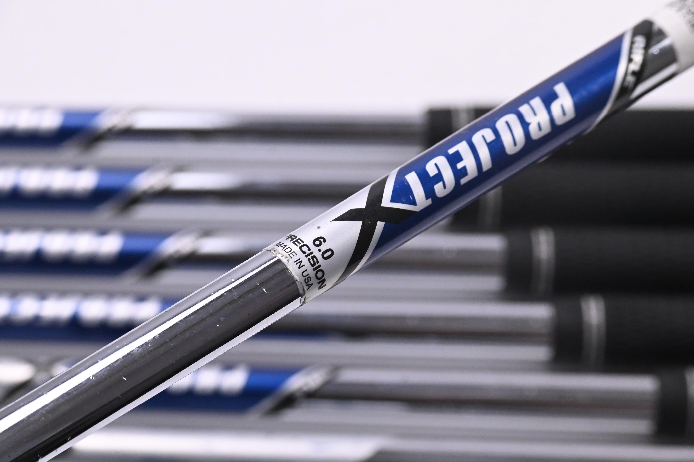Taylormade P790 2017 Irons / 4-PW / Stiff Flex Project X Rifle Shafts