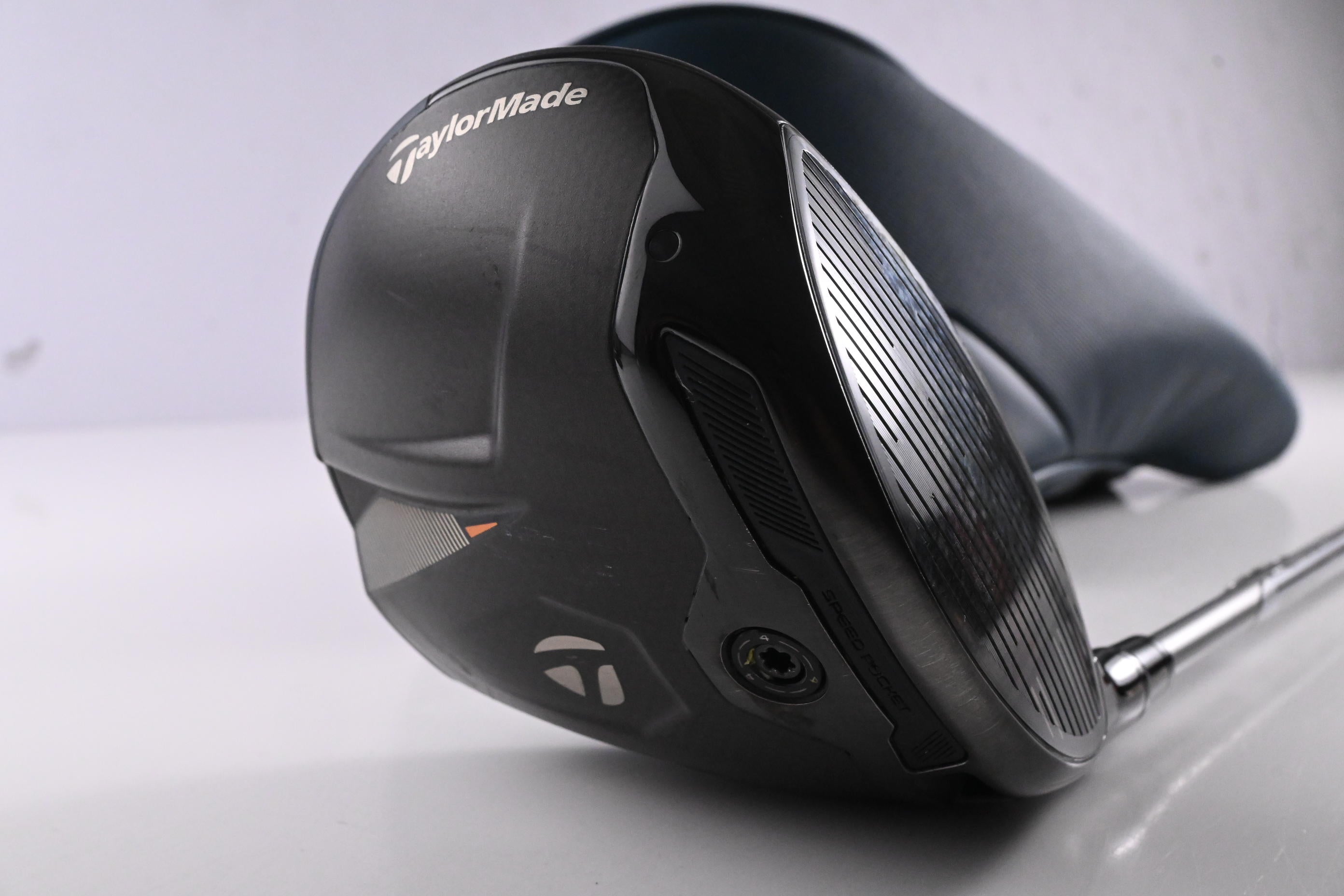 Taylormade Qi4D LS Driver / 10.5 Degree / Stiff Flex Fujikura Speeder NX TCS 50