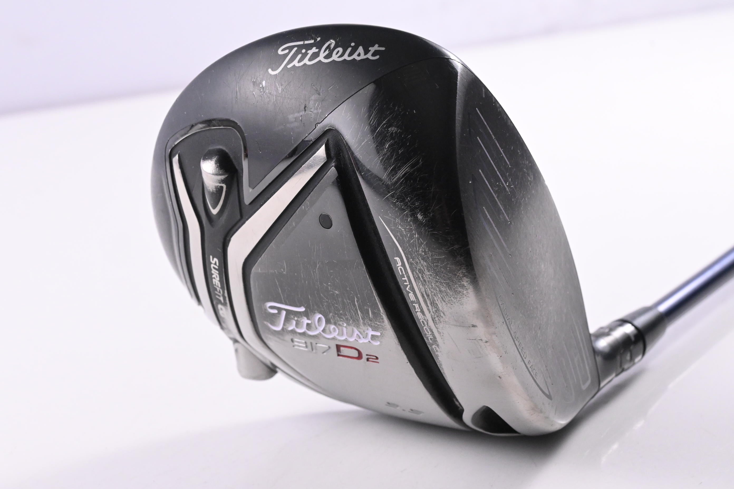 Titleist 917 D2 Driver / 9.5 Degree / Regular Flex Fujikura Fit-On E 360 Shaft