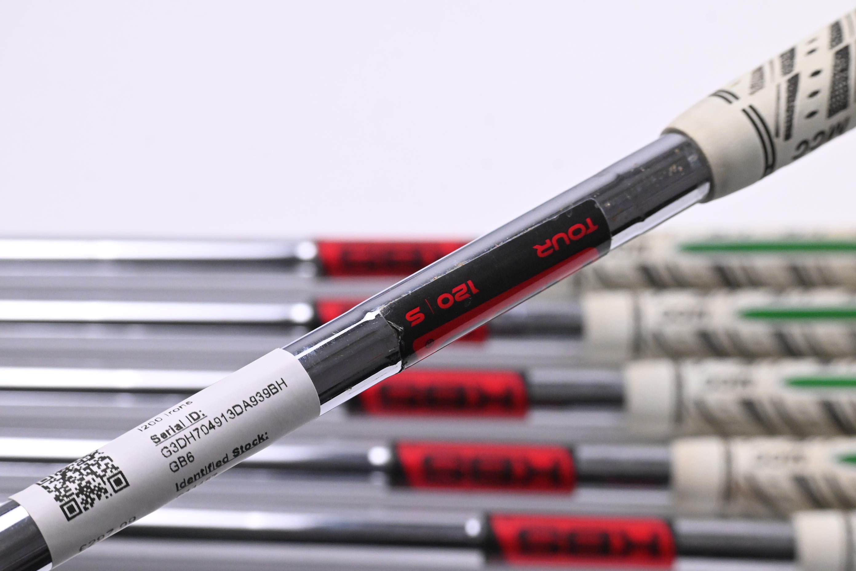 Ping i200 Irons / 5-PW / Black Dot / Stiff Flex KBS Tour 120 Shafts