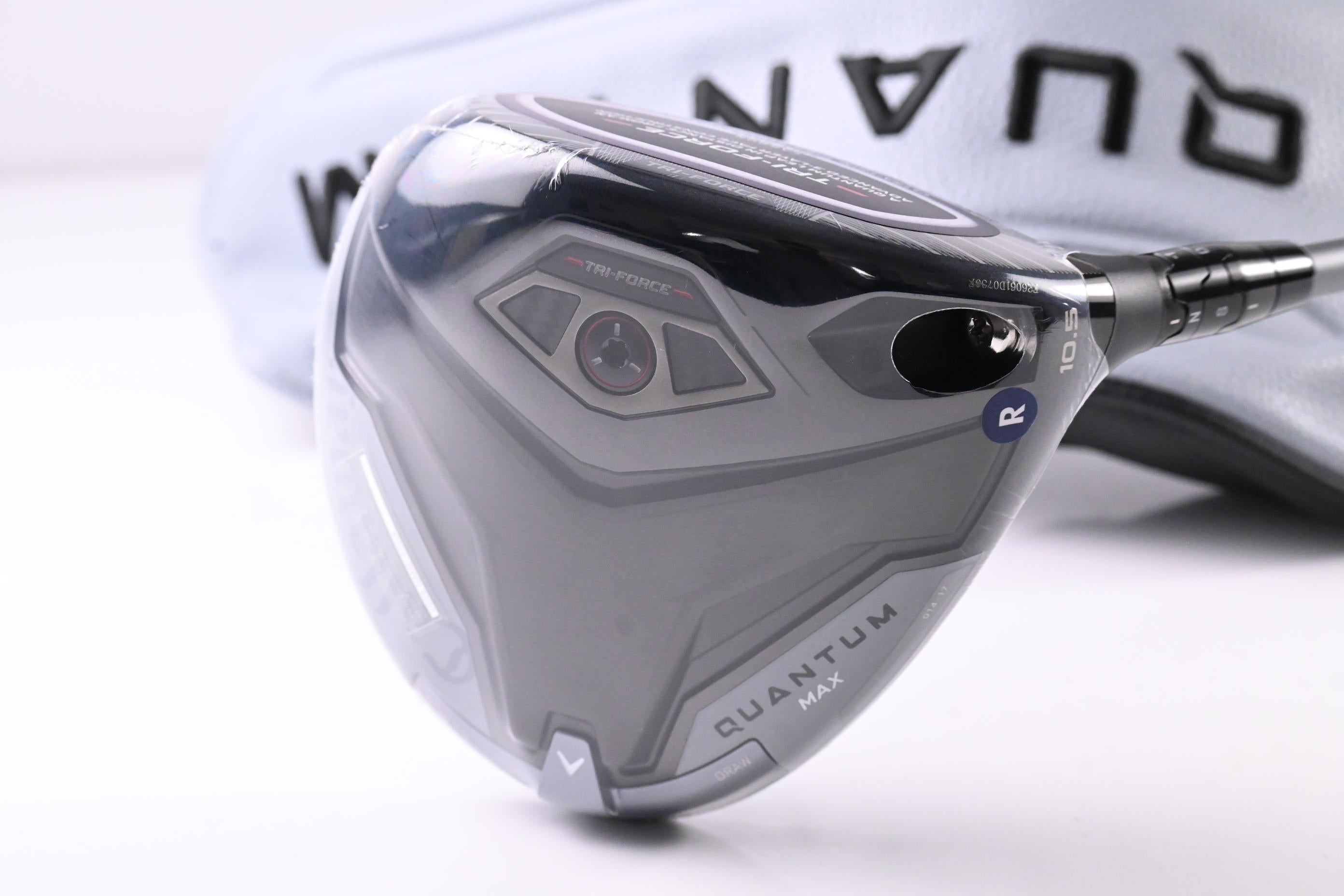 Callaway Quantum Max Driver / 10.5 Degree / Regular Flex Denali Frost Silver 50