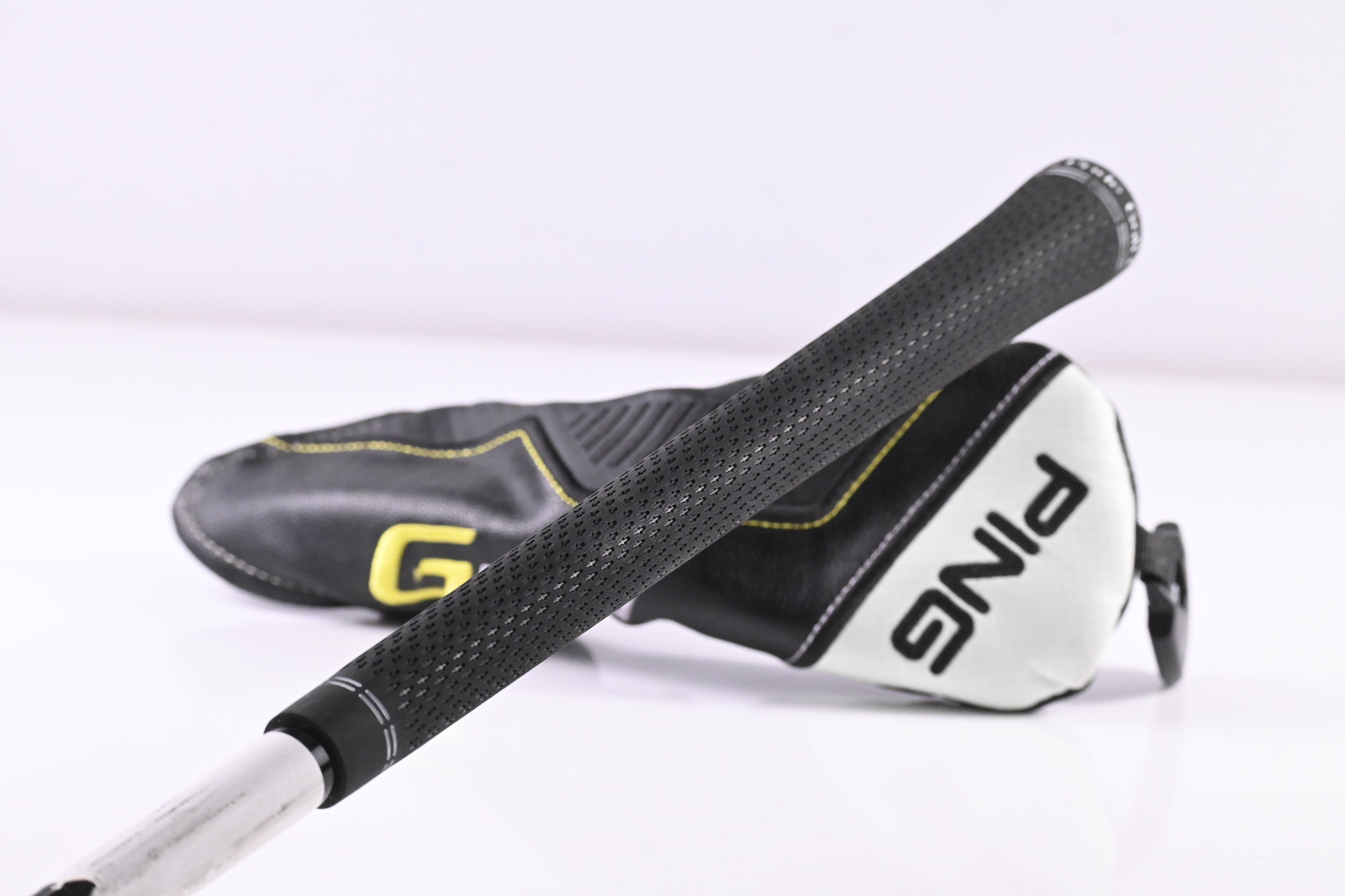 Ping G430 #4 Hybrid / 22 Degree / Regular Flex Ping Alta CB Black 70 Shaft