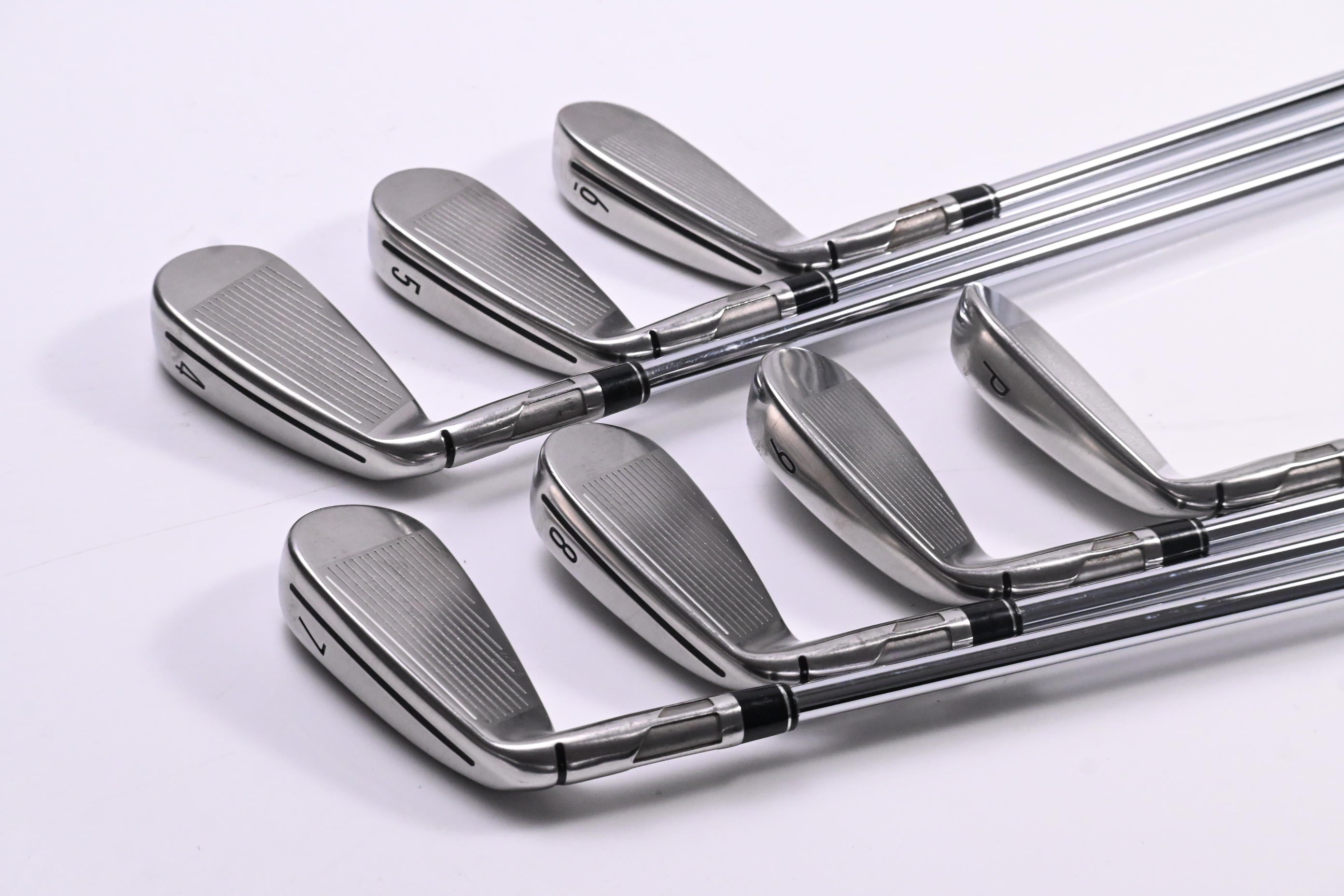 Taylormade SIM2 Max Irons / 4-PW / Regular Flex KBS MAX MT 85 Shafts