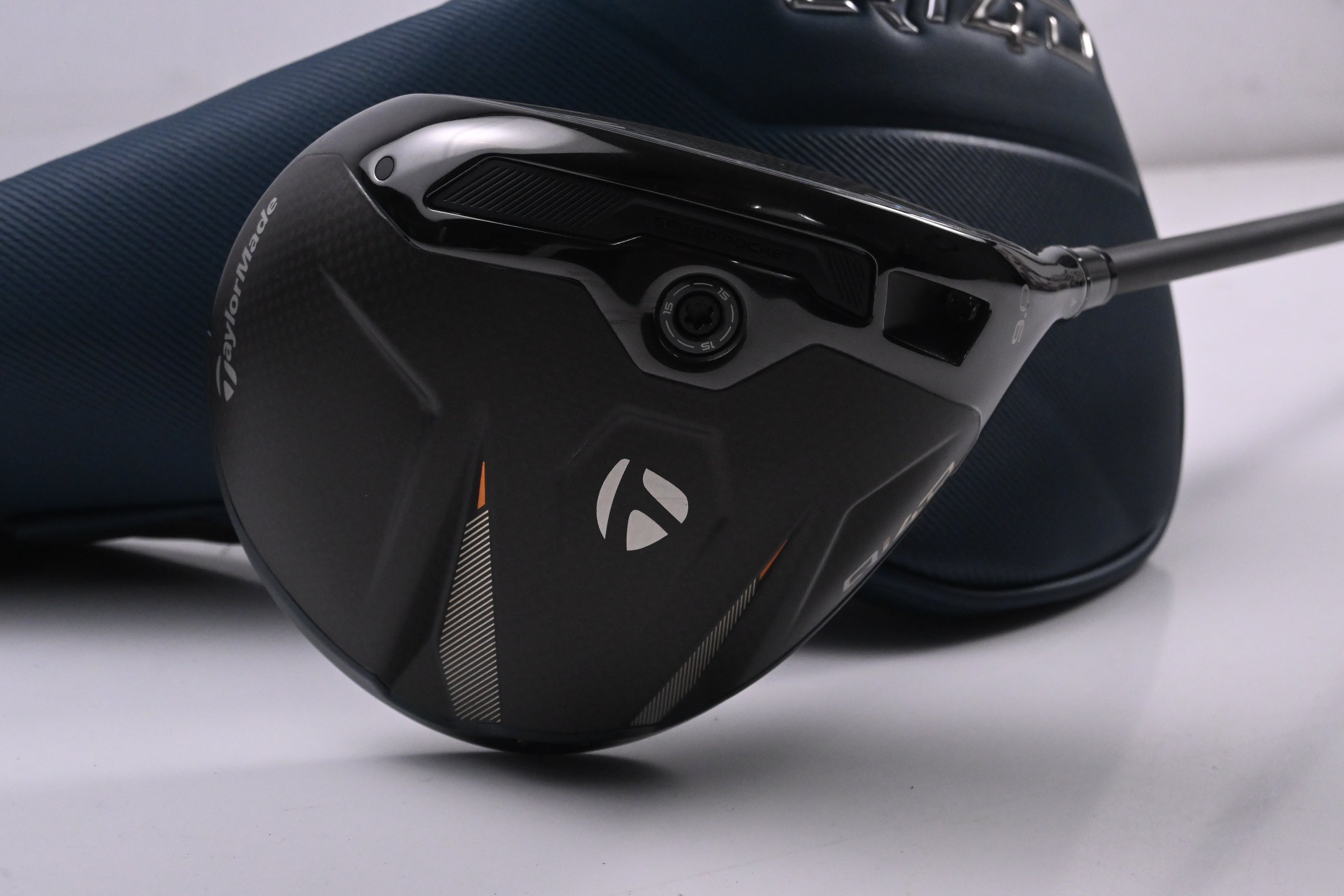 Taylormade Qi4D LS Driver / 9 Degree / Regular Flex REAX 55 Shaft