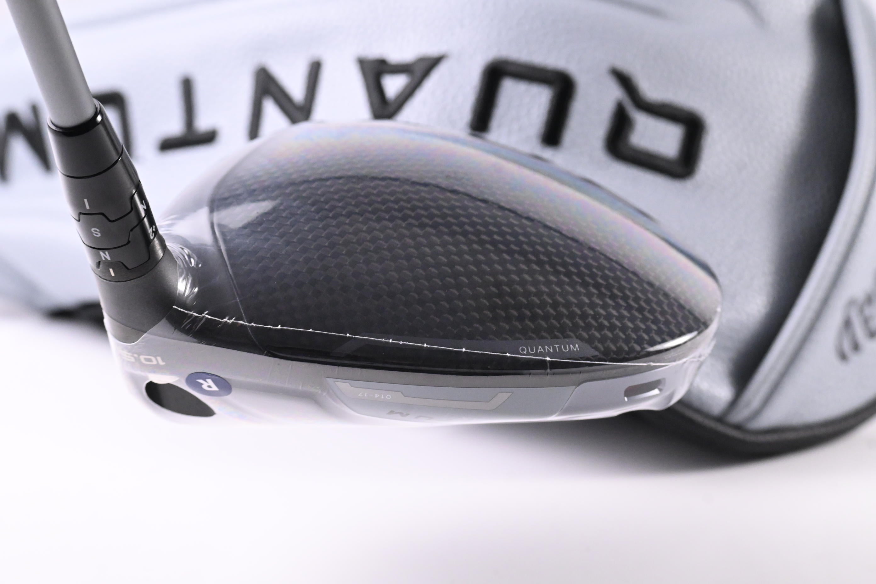 Callaway Quantum Max Driver / 10.5 Degree / Regular Flex Denali Frost Silver 50