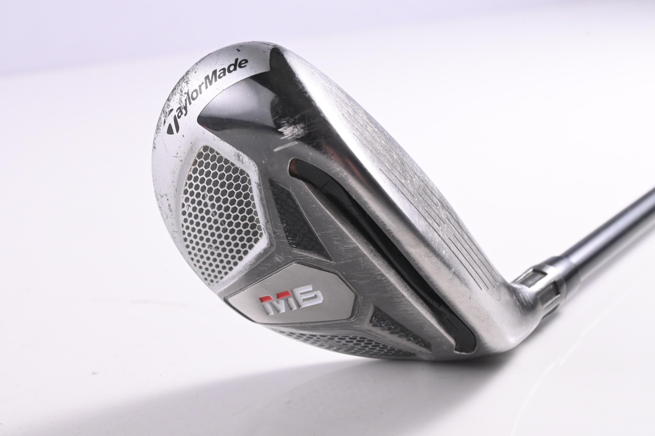 Taylormade M6 #4 Hybrid / 22 Degree / Regular Flex Fujikura Atmos Orange 6 Shaft
