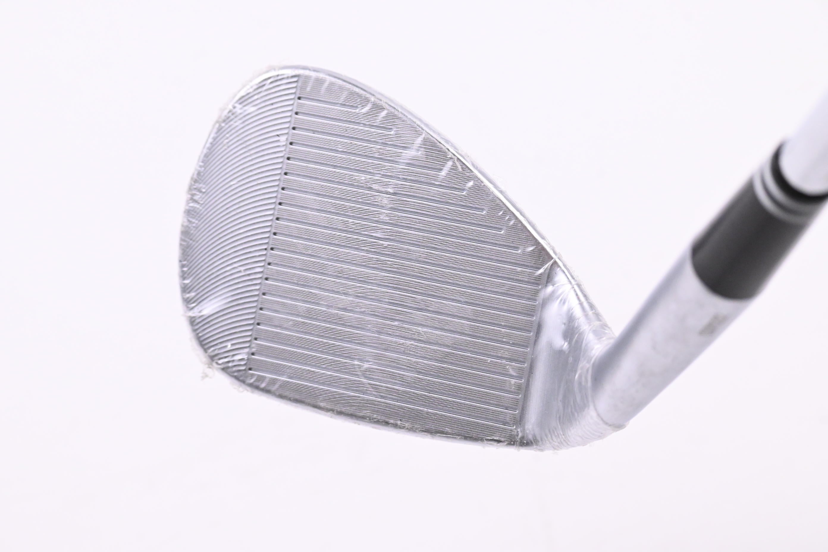 Cleveland CBX Zipcore Sand Wedge / 56 Degree / Wedge Flex Dynamic Gold Spinner