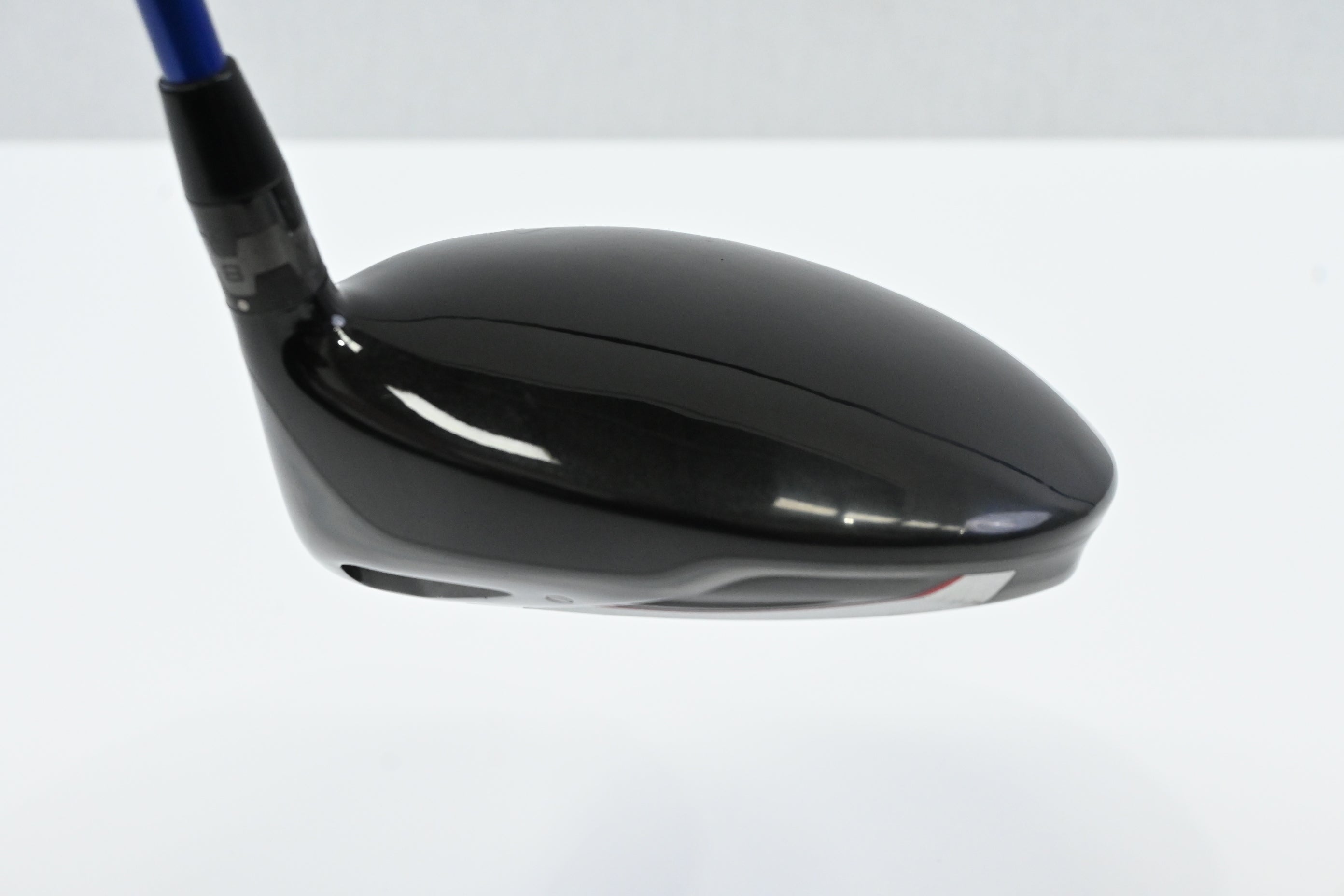 Titleist 913 D2 Driver / 9.5 Degree / Stiff Flex Tour AD YS-6+ Shaft